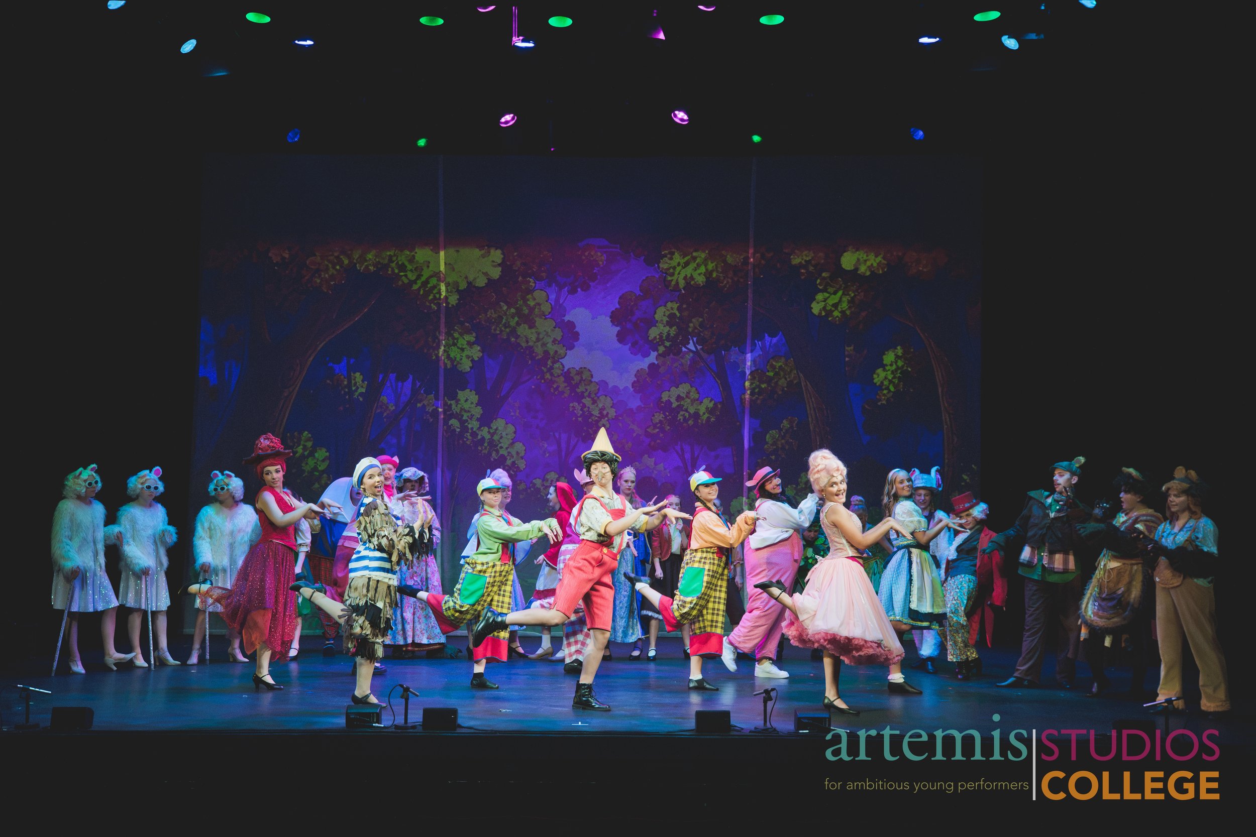 ShrekCollegeextras-156.jpg