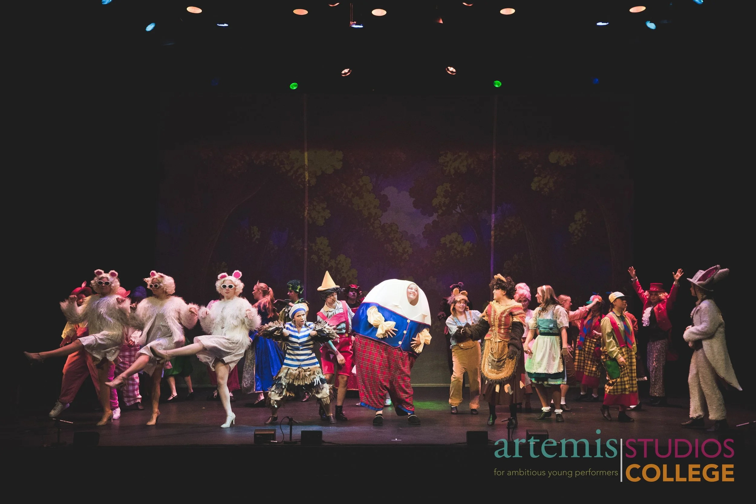 ShrekCollegeextras-175.jpg