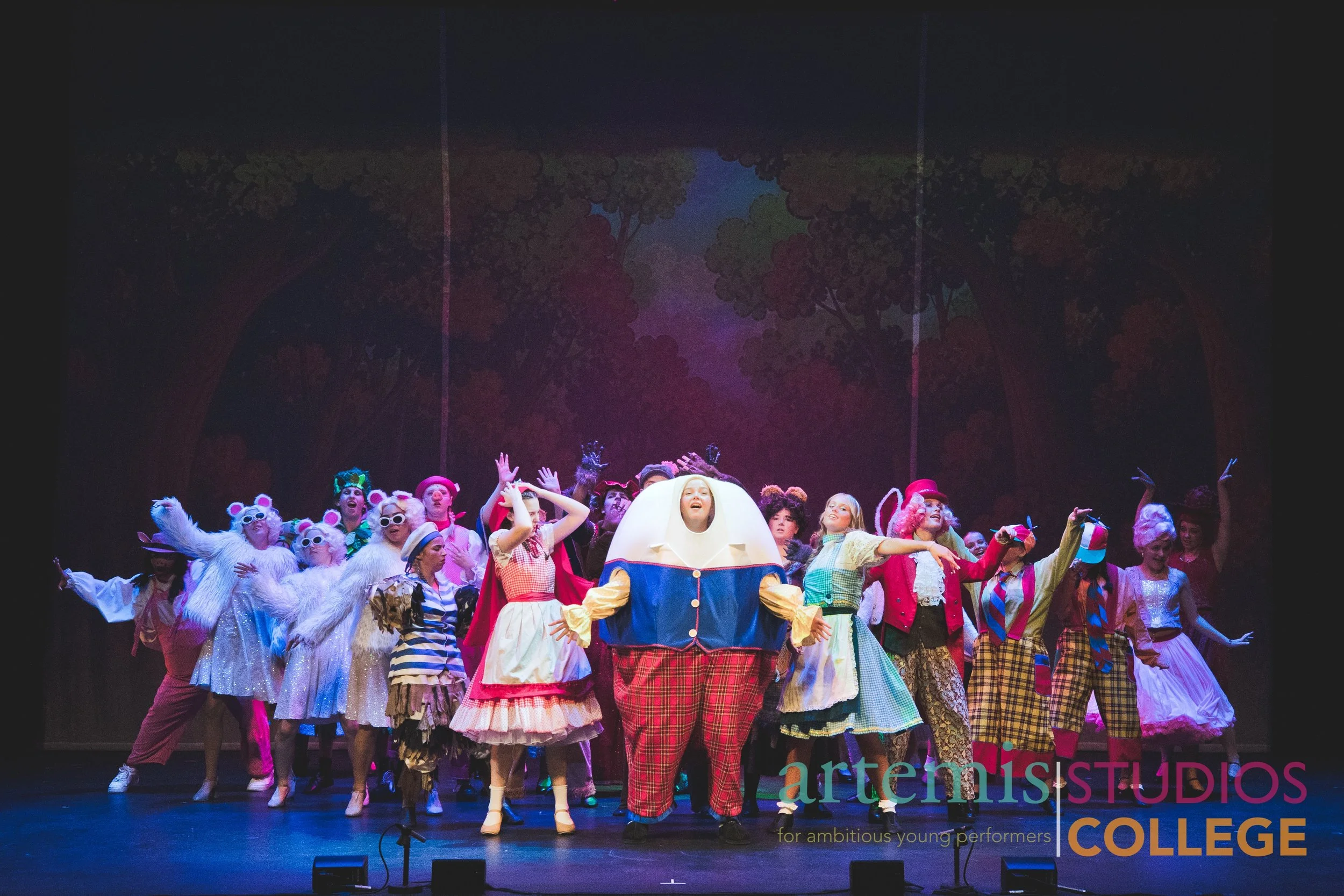 ShrekCollegeextras-174.jpg