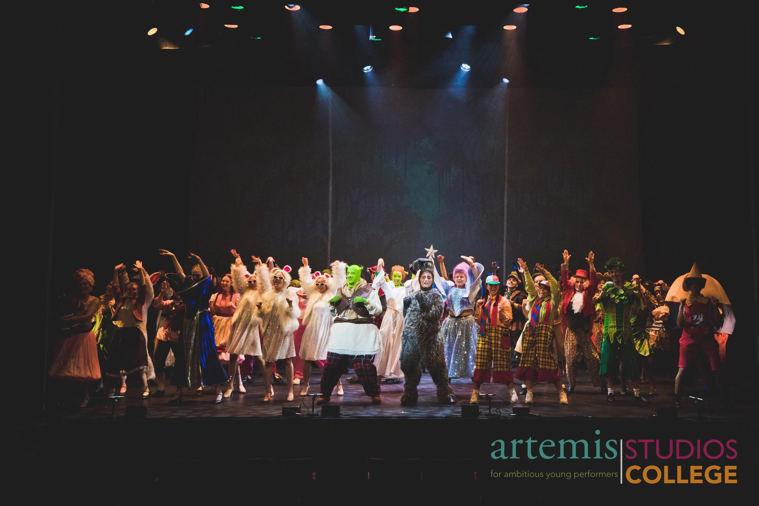 ShrekCollege-774.jpg