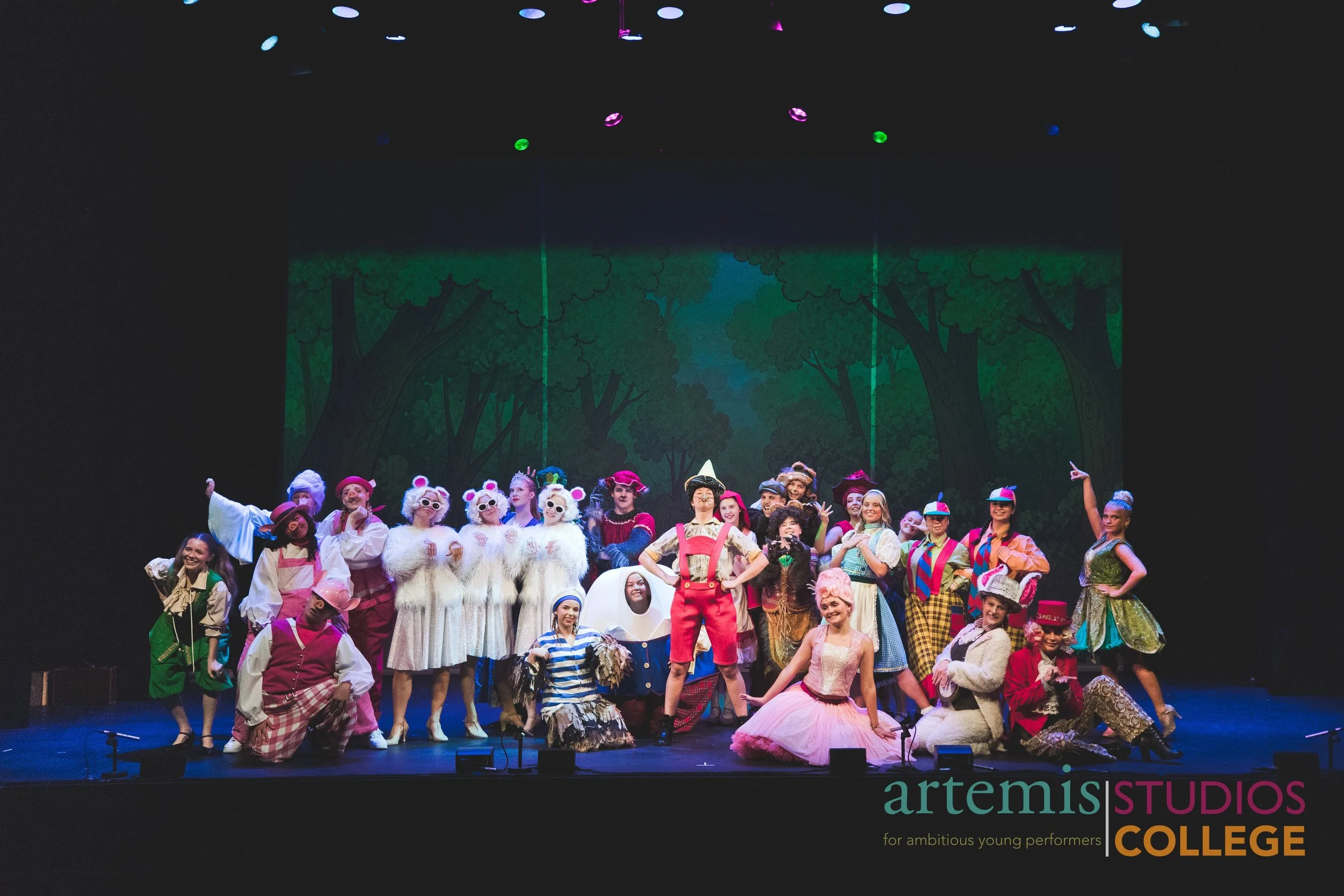 ShrekCollegeextras-183.jpg