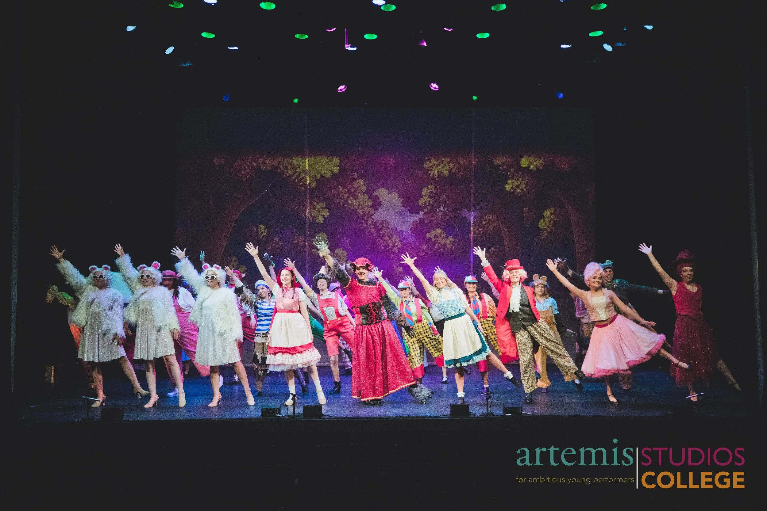 ShrekCollegeextras-172.jpg