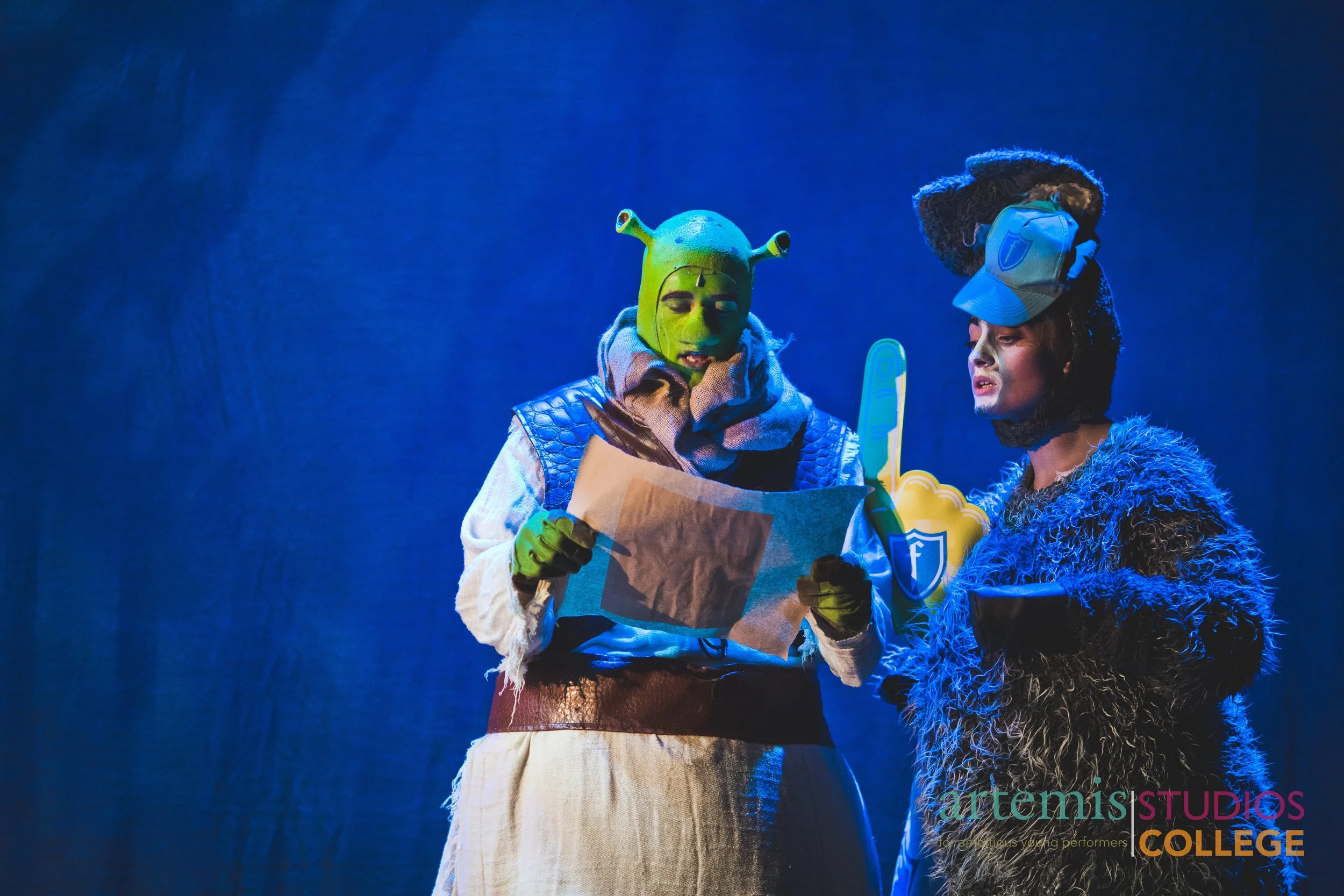 ShrekCollege-236.jpg