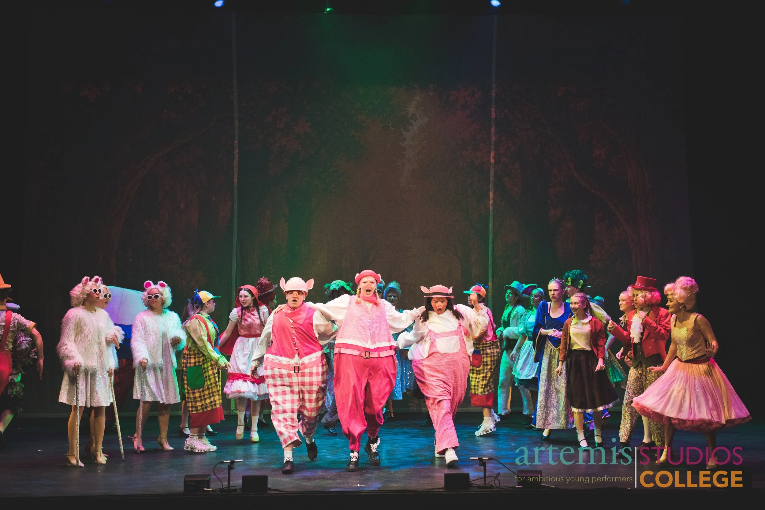 ShrekCollege-628.jpg