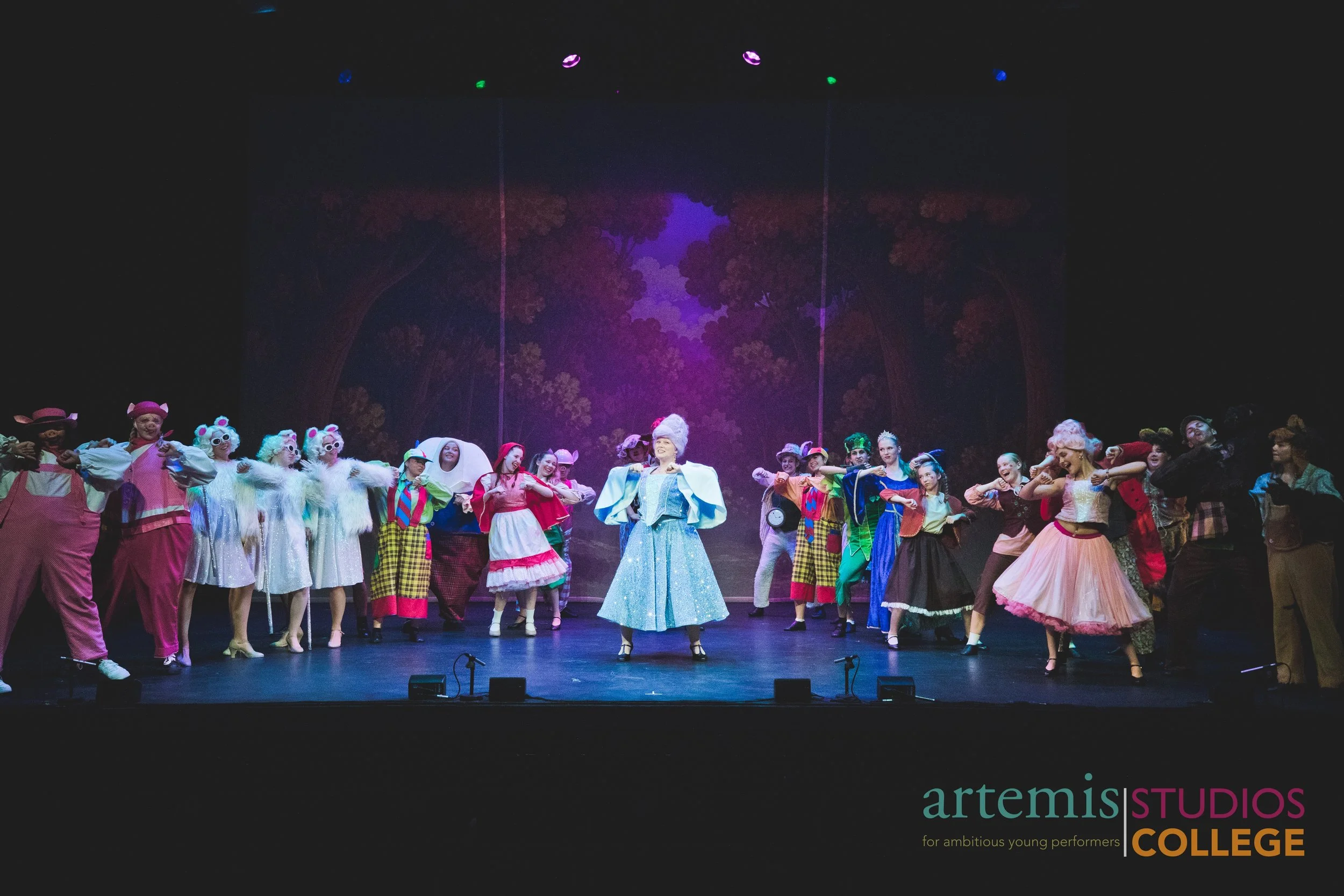 ShrekCollegeextras-161.jpg