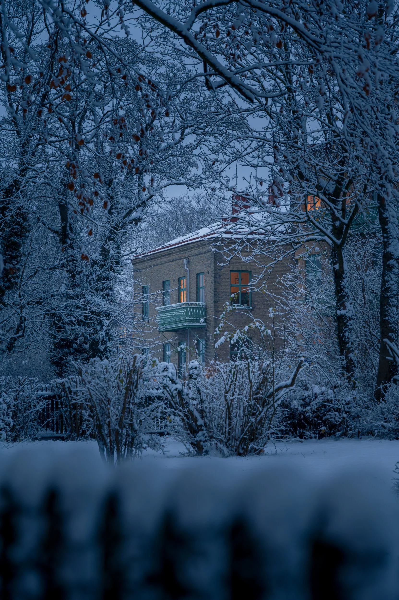 lund-snow-covered-winter-building.jpg