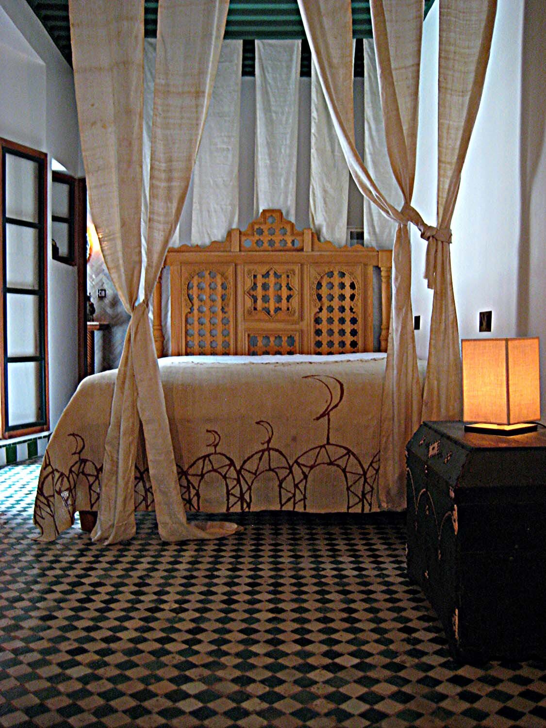  Romantic, maximalist interior design by Tamerlane's Daughters using museum-quality antique textiles 