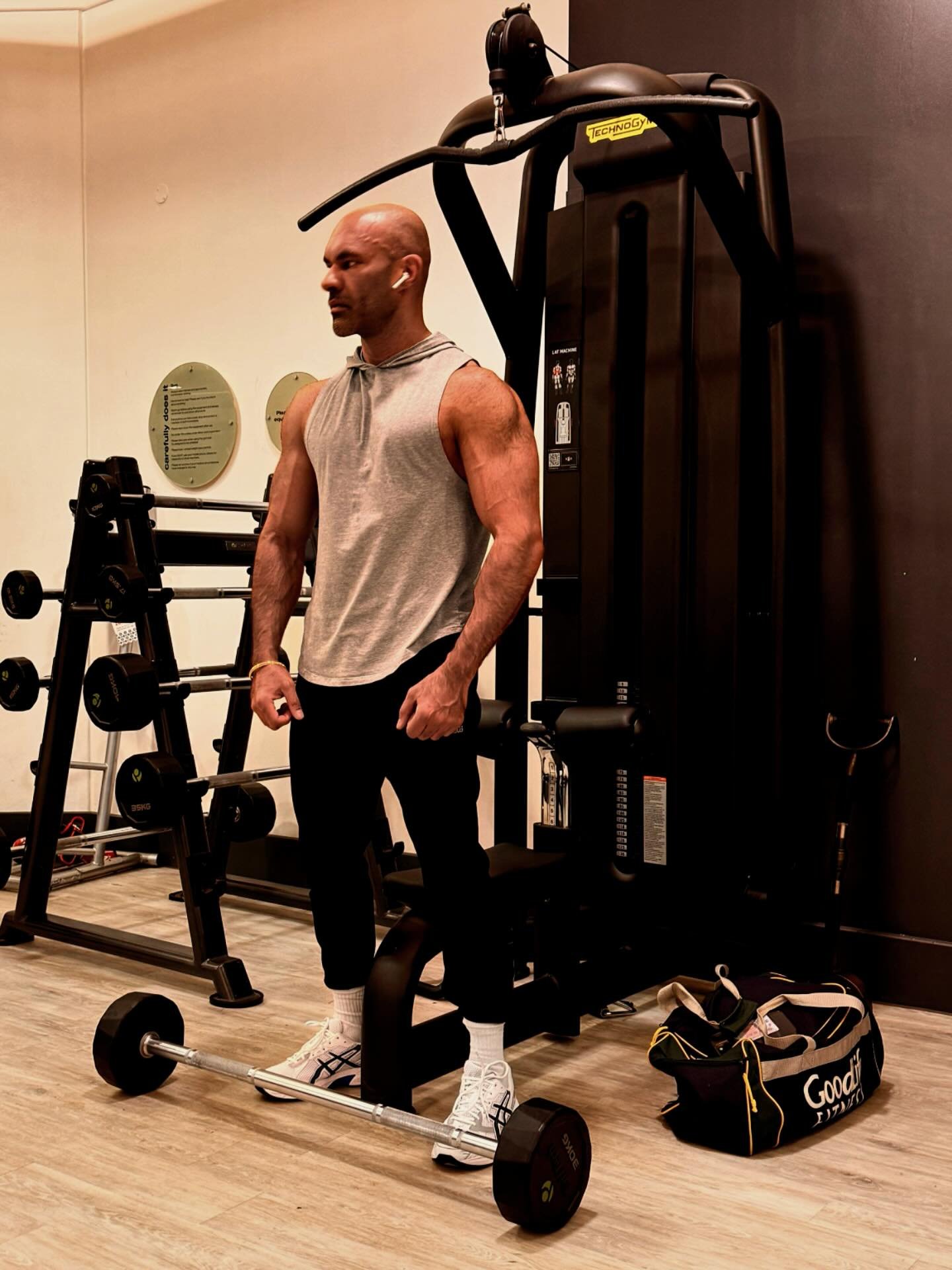 You can&rsquo;t stop someone who never gives up 

Keep going!