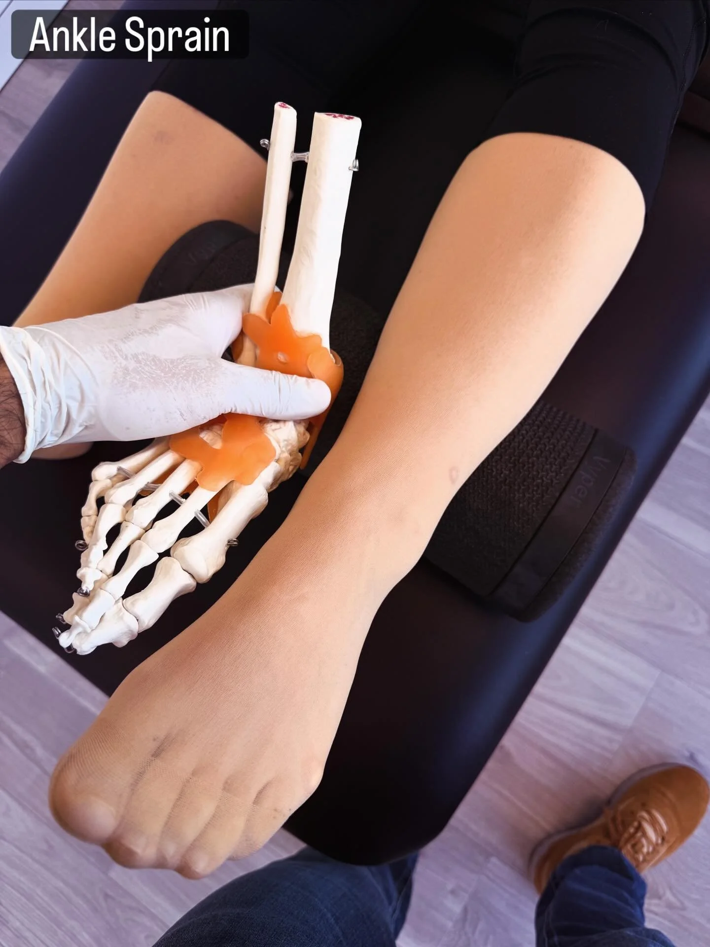 Another #behindthescenes &amp; a small insight to what we do on a weekly basis.

Thank you to my amazing team @mason_bodyalignmentclinic @hollie_bodyalignmentclinic @thepilates_clinic , Lily &amp; Matt for making the clinic what it is!

We&rsquo;re t