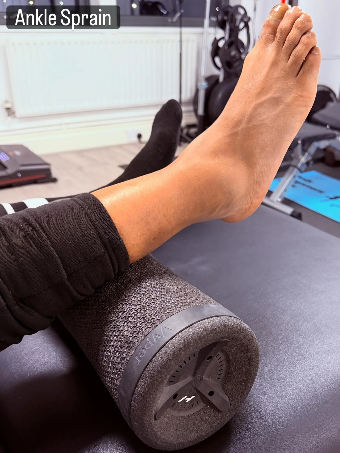 Another #behindthescenes &amp; a small insight to what we do on a weekly basis in clinic &amp; on the road 🚜

Thank you to my amazing team @mason_bodyalignmentclinic @hollie_bodyalignmentclinic @thepilates_clinic , Lily &amp; Matt for making the cli