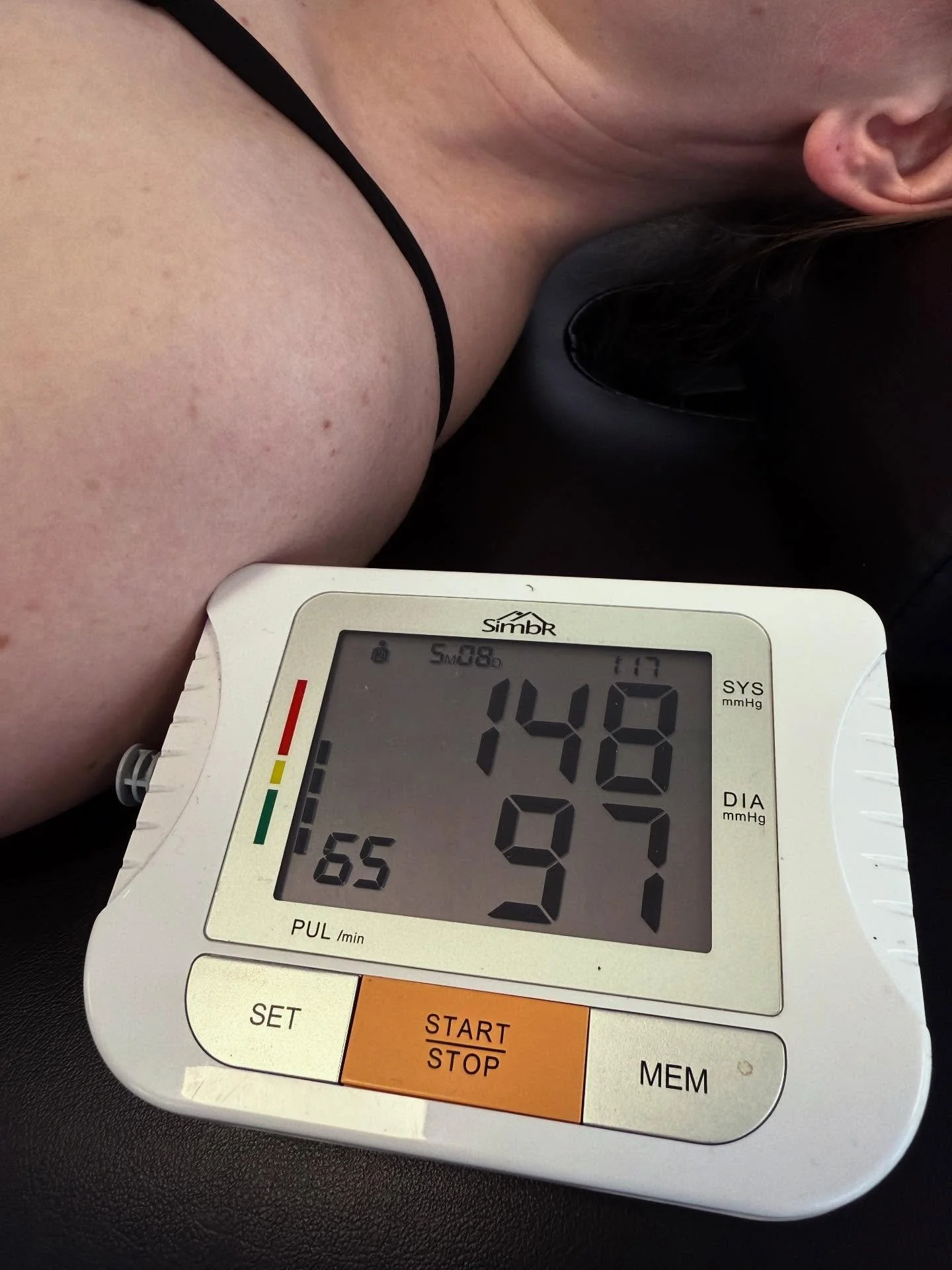 Another #behindthescenes &amp; a small insight to what we do on a weekly basis.

Thank you to my amazing team @mason_bodyalignmentclinic @hollie_bodyalignmentclinic @thepilates_clinic , Lily &amp; Matt for making the clinic what it is!

We&rsquo;re t