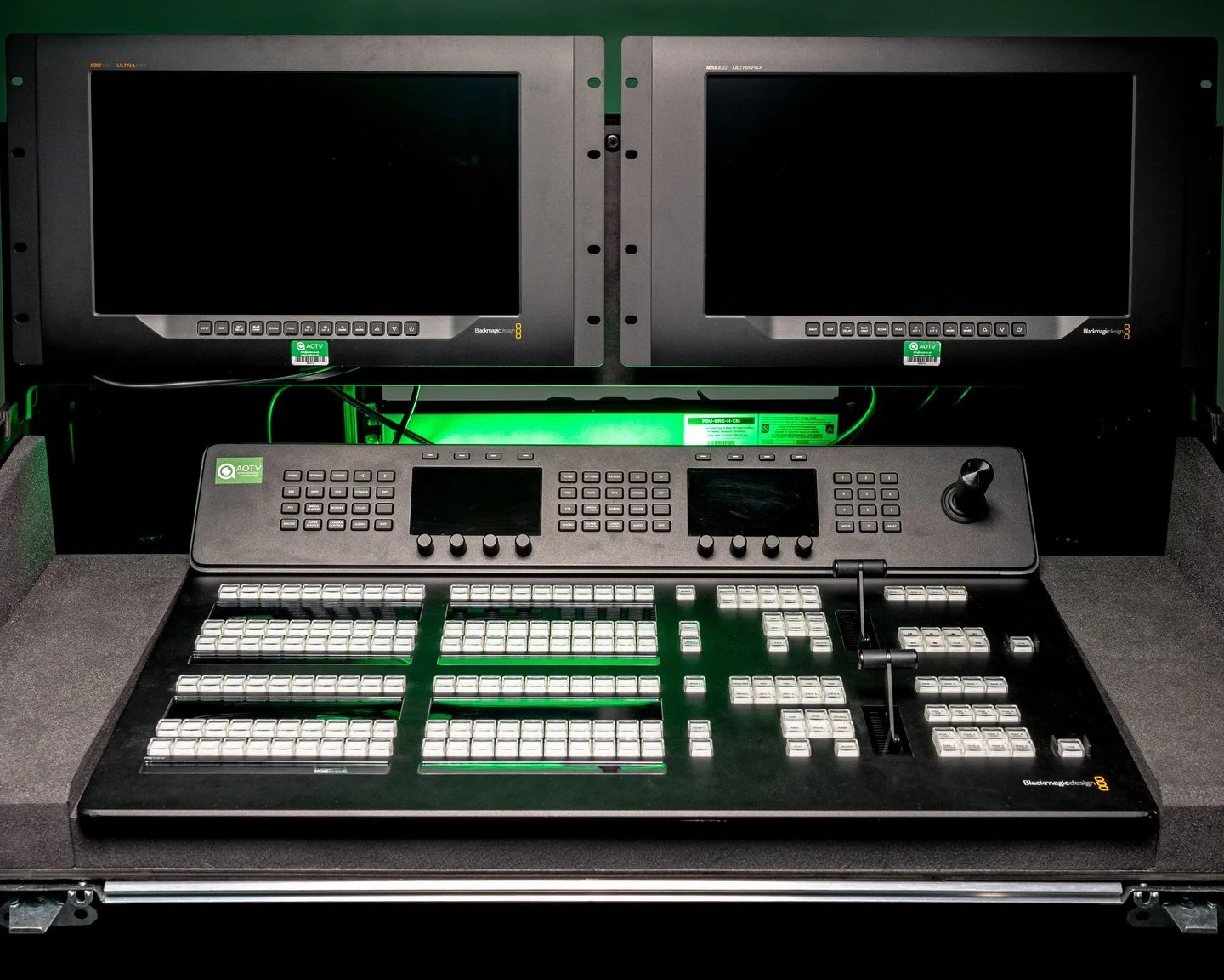 Vision mixing, ready to go. Our portable Blackmagic ATEM fly-pack and camera shading suite are available for hire, fully cased and camera-ready. 

Go big with control over a huge camera count, right at your fingertips. 12G monitoring throughout. 

#b