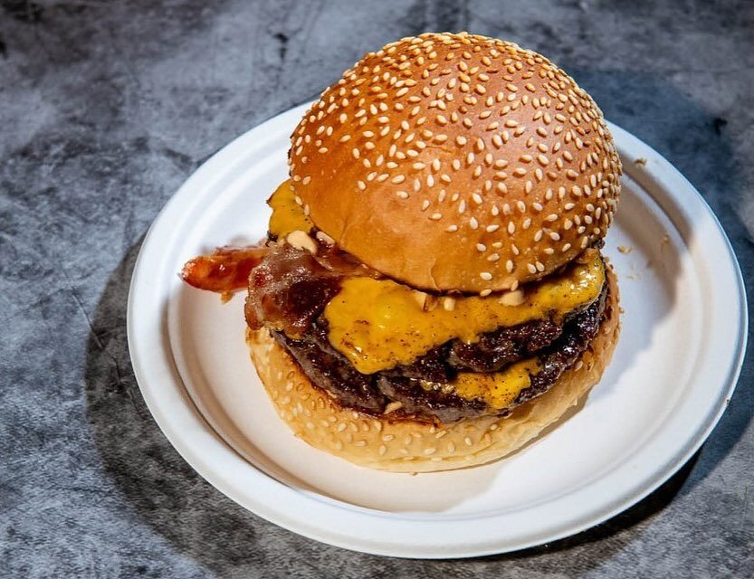 Bleecker Burger was the big winner at last night&rsquo;s National Burger Awards. Impressively, the London-based burger brand previously claimed the title back in 2020 #NationalBurgerAwards #Burgers- full story is on our website (link is in our bio)