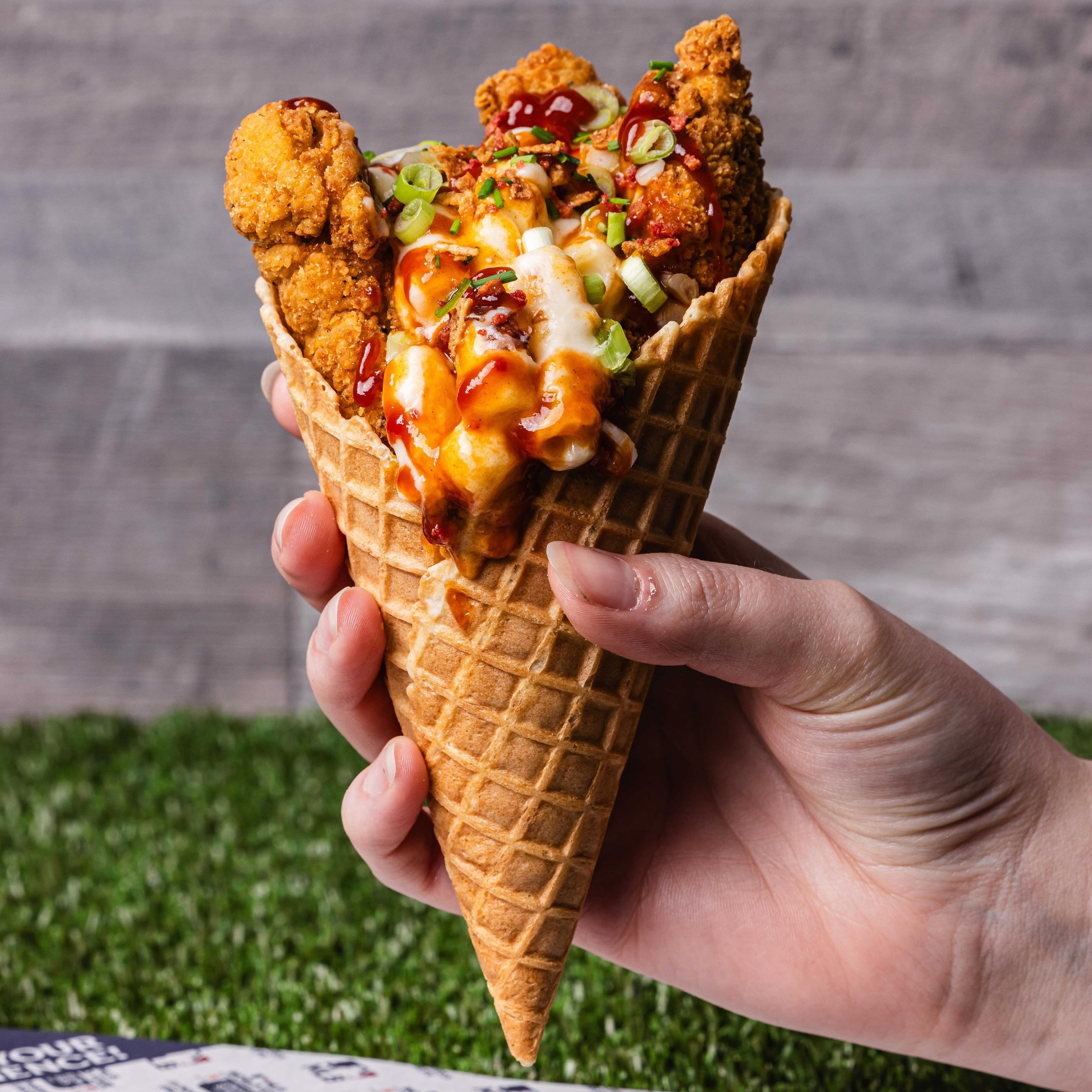 Freemans Event Partners and Delaware North have devised a new all-American menu, as the Major League Baseball World Tour London Series returns to the London Stadium next month - full story is on our website (link is in our bio) 

#contractcatering #c