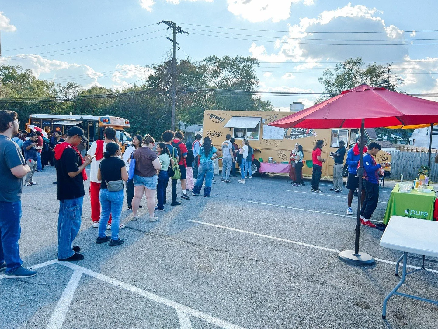 A big THANK YOU to La Chapis Food Truck for serving up amazing food at our Fall Kickoff last month! If you loved the flavors, be sure to check them out and book them for your next event.
