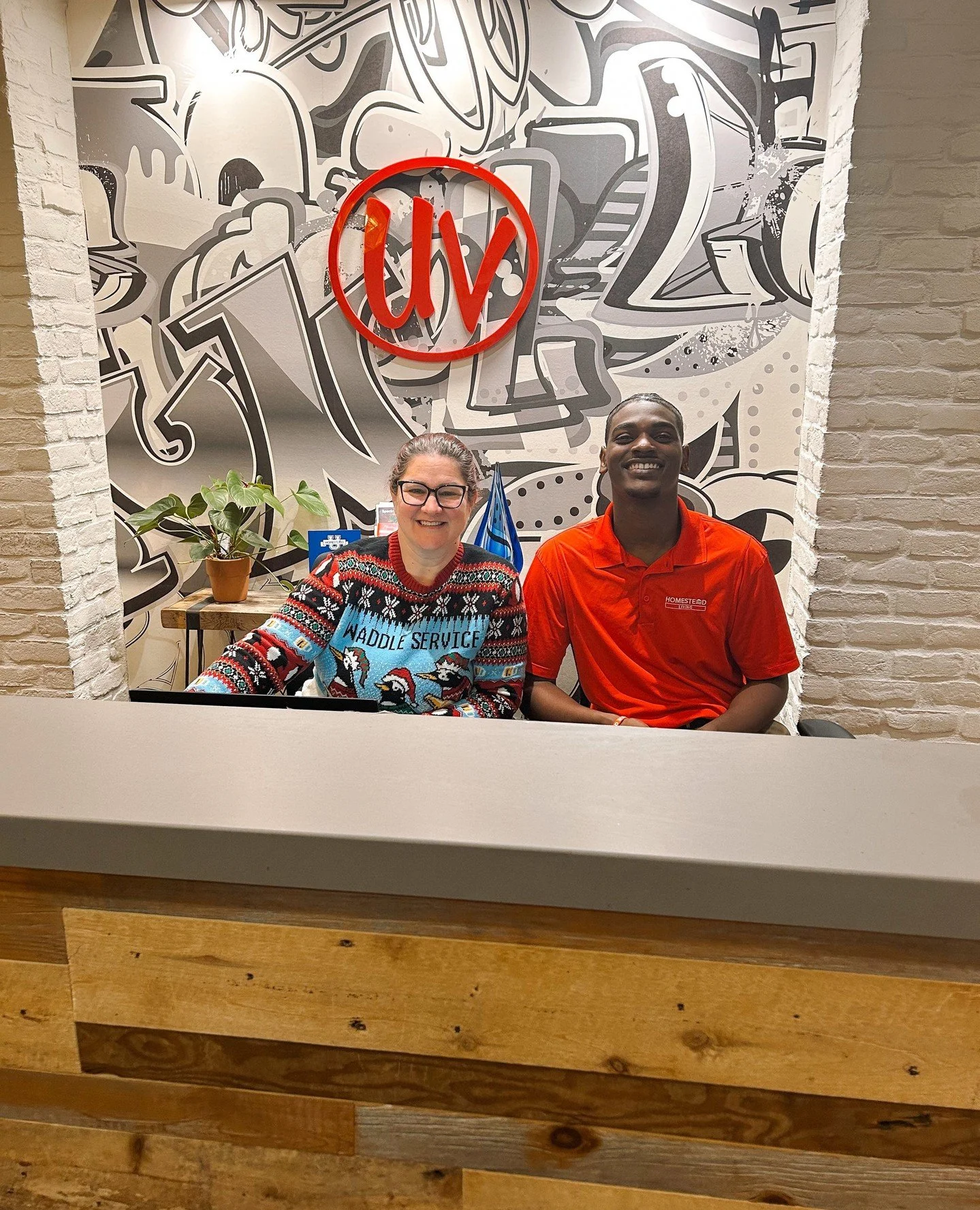 🏡✨ New Year, New Home Energy ✨🏡⁠
⁠
January is the perfect time to make a fresh start! Whether you&rsquo;re upgrading your space or searching for your first apartment, we&rsquo;re here to help you find the perfect fit 💙⁠
⁠
📅 Tours available now⁠
?