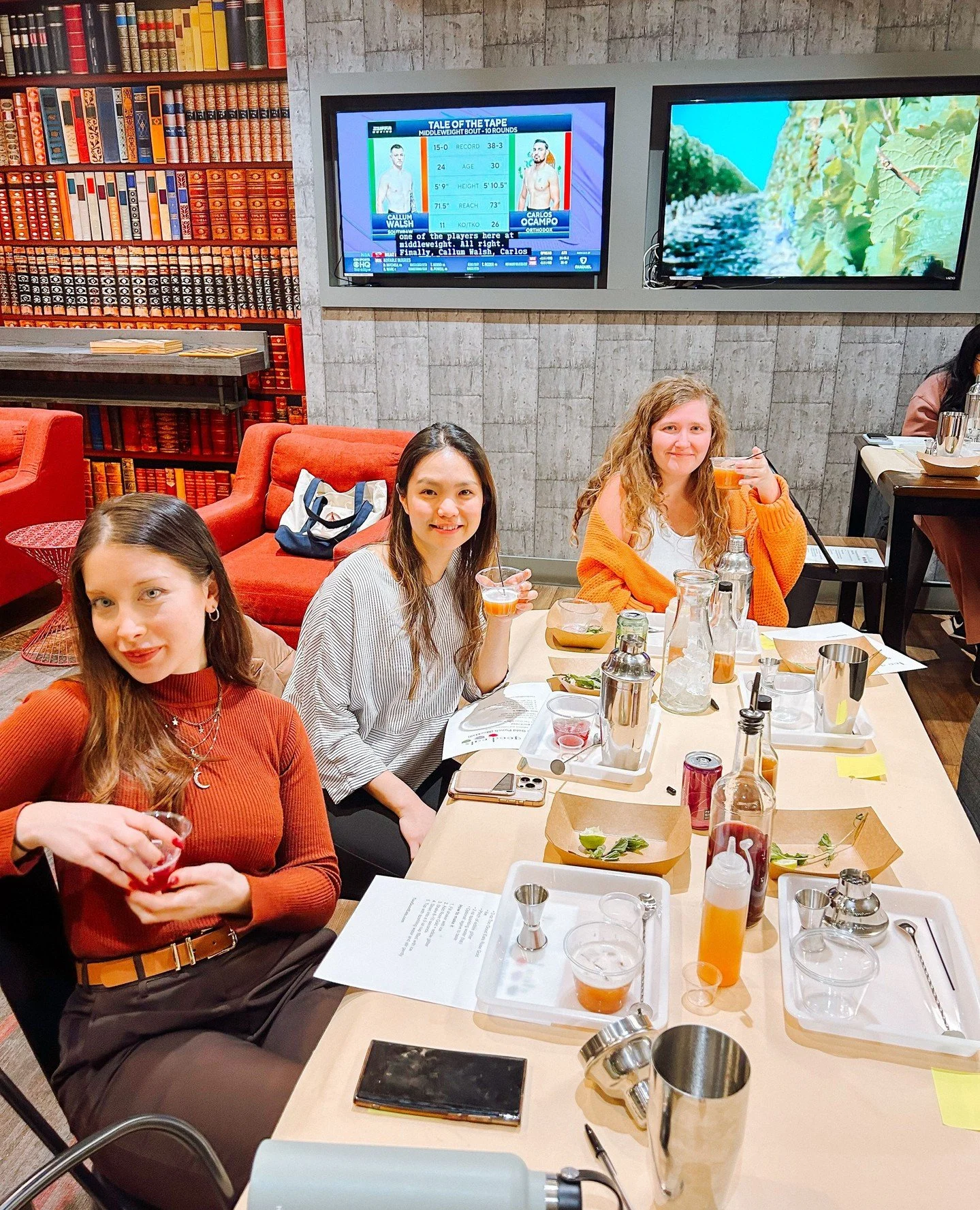 Need a roommate 👥? Join us TONIGHT from 5:00pm - 7:00pm for a ROOMMATE MIXER in our Resident Life Center! You don't need to be a UV resident to attend, this event is open to anyone seeking a roommate for next year. Hope to see you there!⁠
⁠
📍 2981 