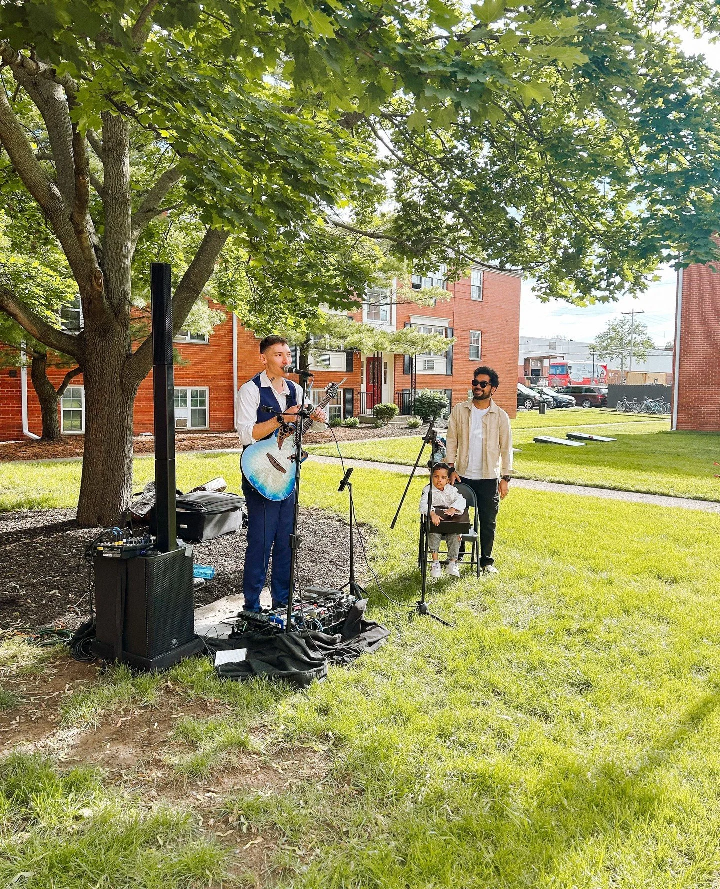 Thank you to everyone who came out to the FIRST Summer Pop-Up of 2026 🍿! We enjoyed hearing you all sing with @scottiegmusic 🎸. See you at the next pop-up in the 544 Stinchcomb Drive courtyard!