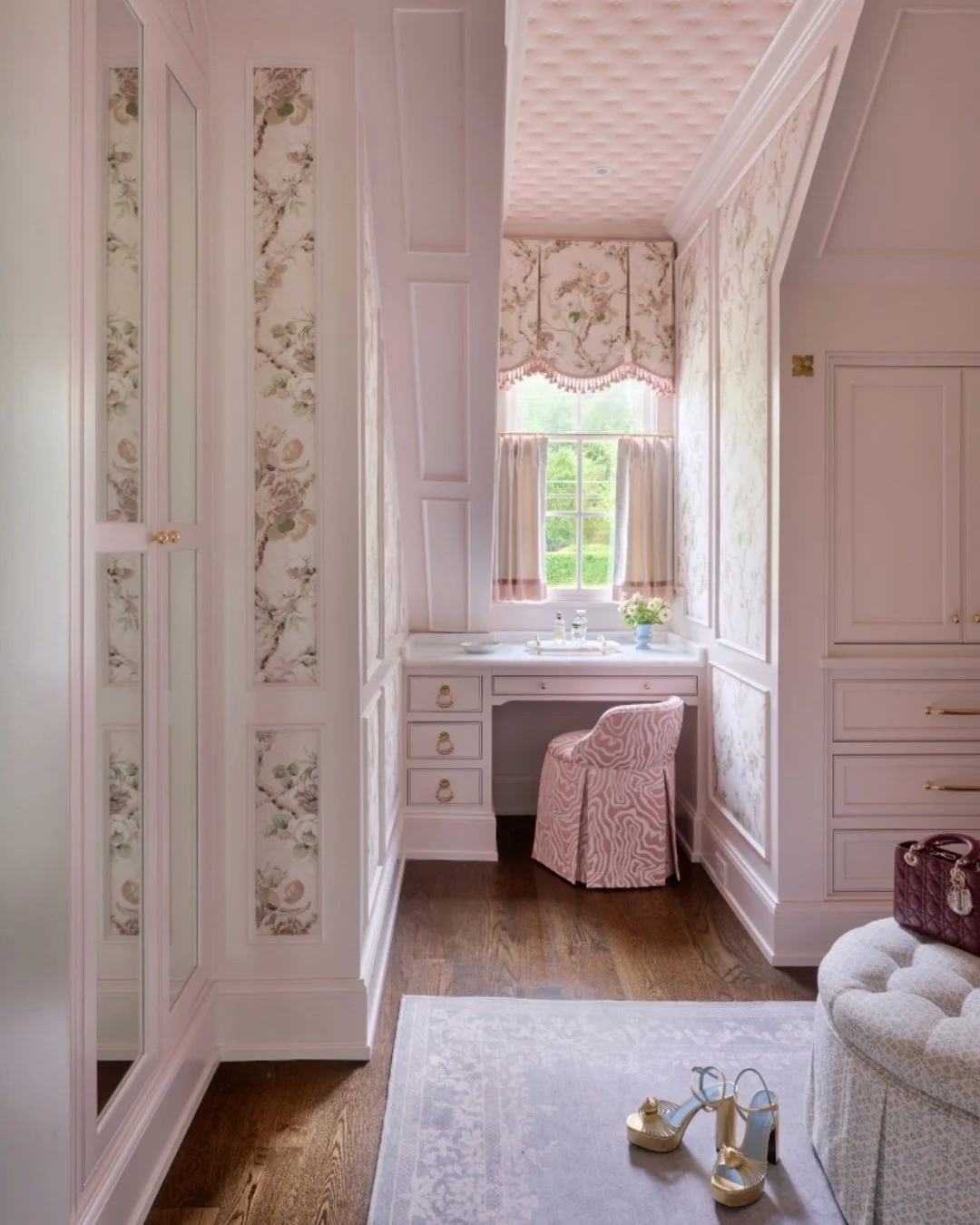 This was such a special project for us! It was unused attic space of our client's primary bedroom, so we turned it into her dream closet and dressing room. Thanks to @schillingco_designbuild  and  @cdkbuford for bringing this to life for us! 🌸
_____