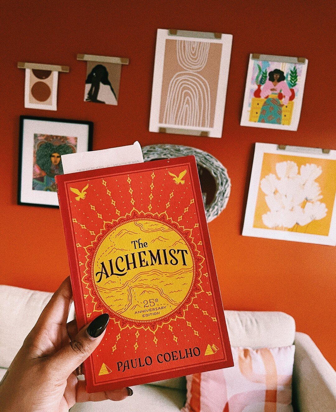 I read The Alchemist for the very first time in December + the one message that has stayed  with me ever since is:⁣⠀⠀⠀⠀⠀⠀⠀⠀⠀
⁣⠀⠀⠀⠀⠀⠀⠀⠀⠀
&ldquo; And, when you want something, all the universe conspires in helping you to achieve it.&rdquo; 🧡⁣⠀⠀⠀⠀⠀⠀⠀⠀⠀