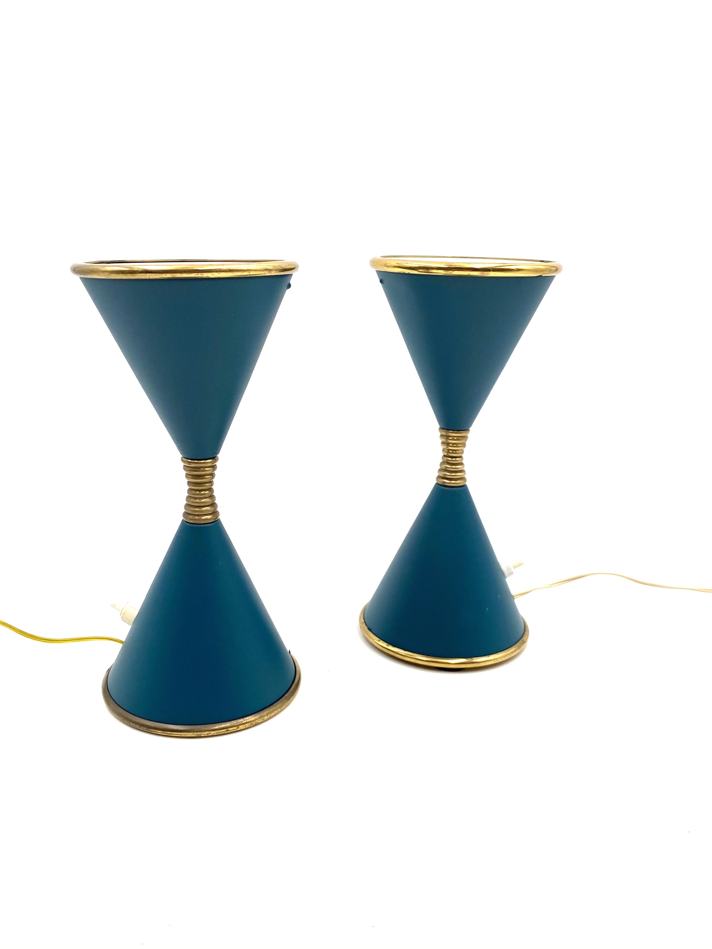 Angelo Lelii, two 'Clessidra' table lamps, Arredoluce, Milan Italy, 1960