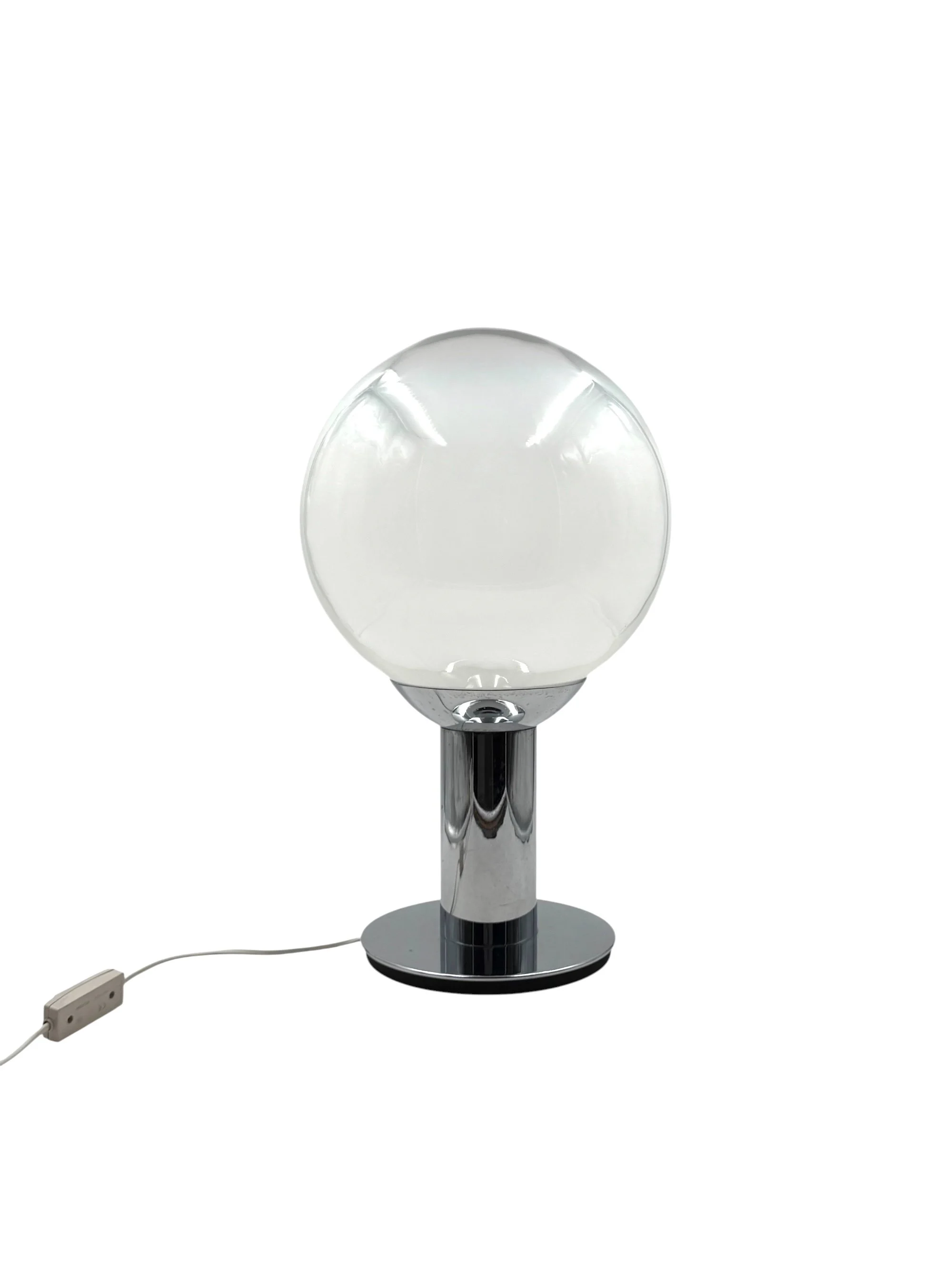 1970s French Space Age table lamp, polished chrome spherical design, minimalist metallic lighting from the Atomic Era.