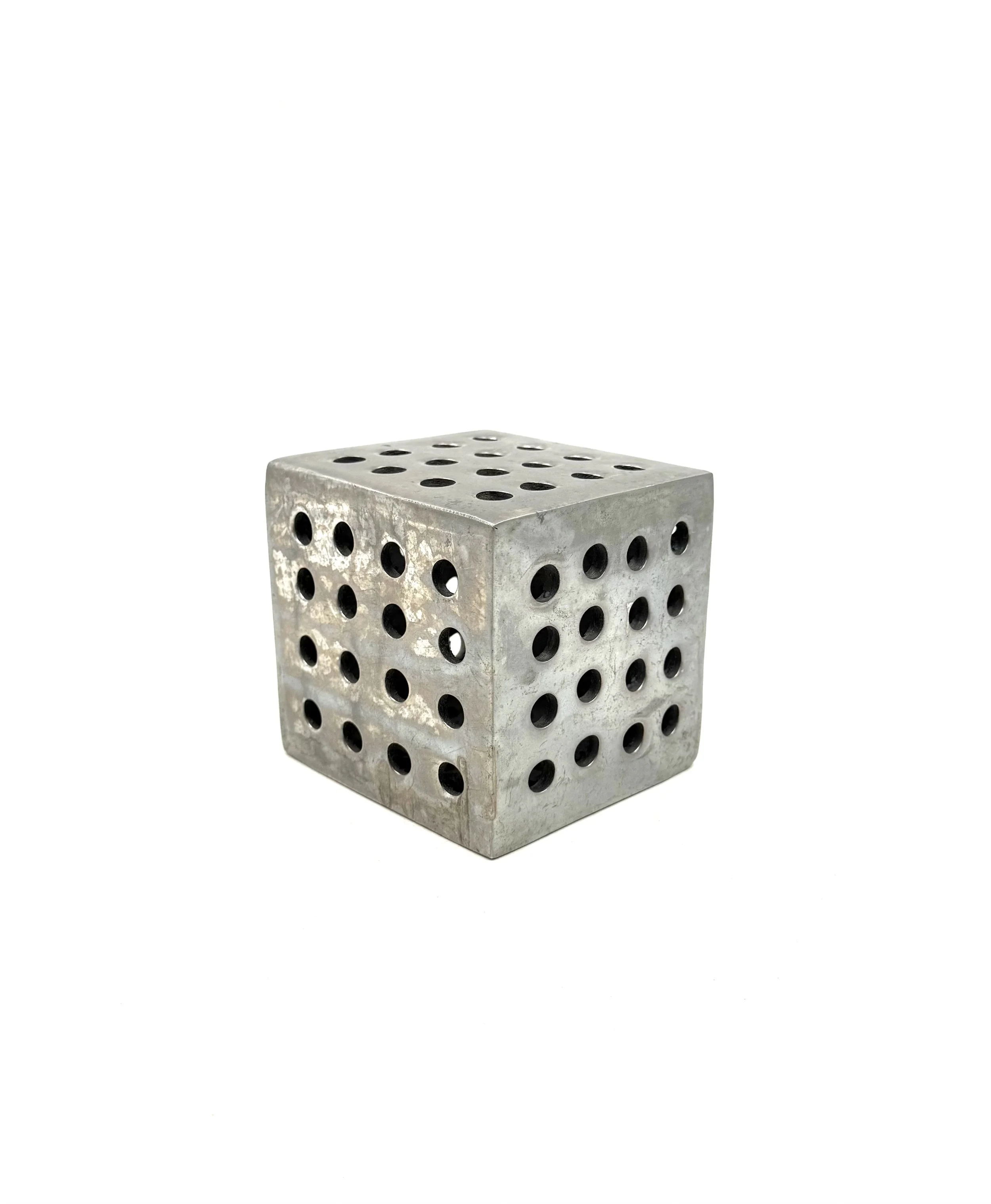 Alt Text: Vintage Space Age metal dice set attributed to Danese Milano from the 1960s, showing minimalist mid-century Italian design with geometric dots.