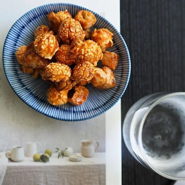 Pops can be enjoyed on your own or with friends, with coffee/tea or soft drinks, as a midday snack or fuel for late night work. A most versatile snack offered in both classic and unique localised flavours, it&rsquo;s perfect as a gift to both yoursel