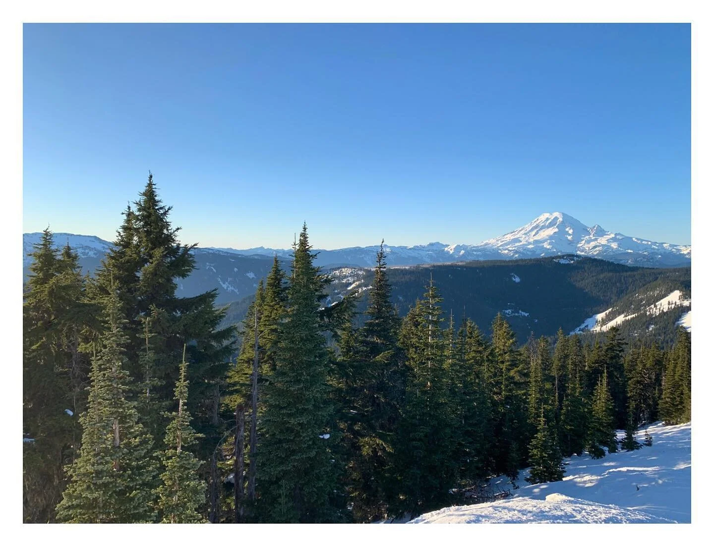 ooof. these trails have some of my most cherished memories.

to be here on this day in one of my favorite places to create just a few more, just makes me extremely thankful. 
::
::
::
::
yakama lands