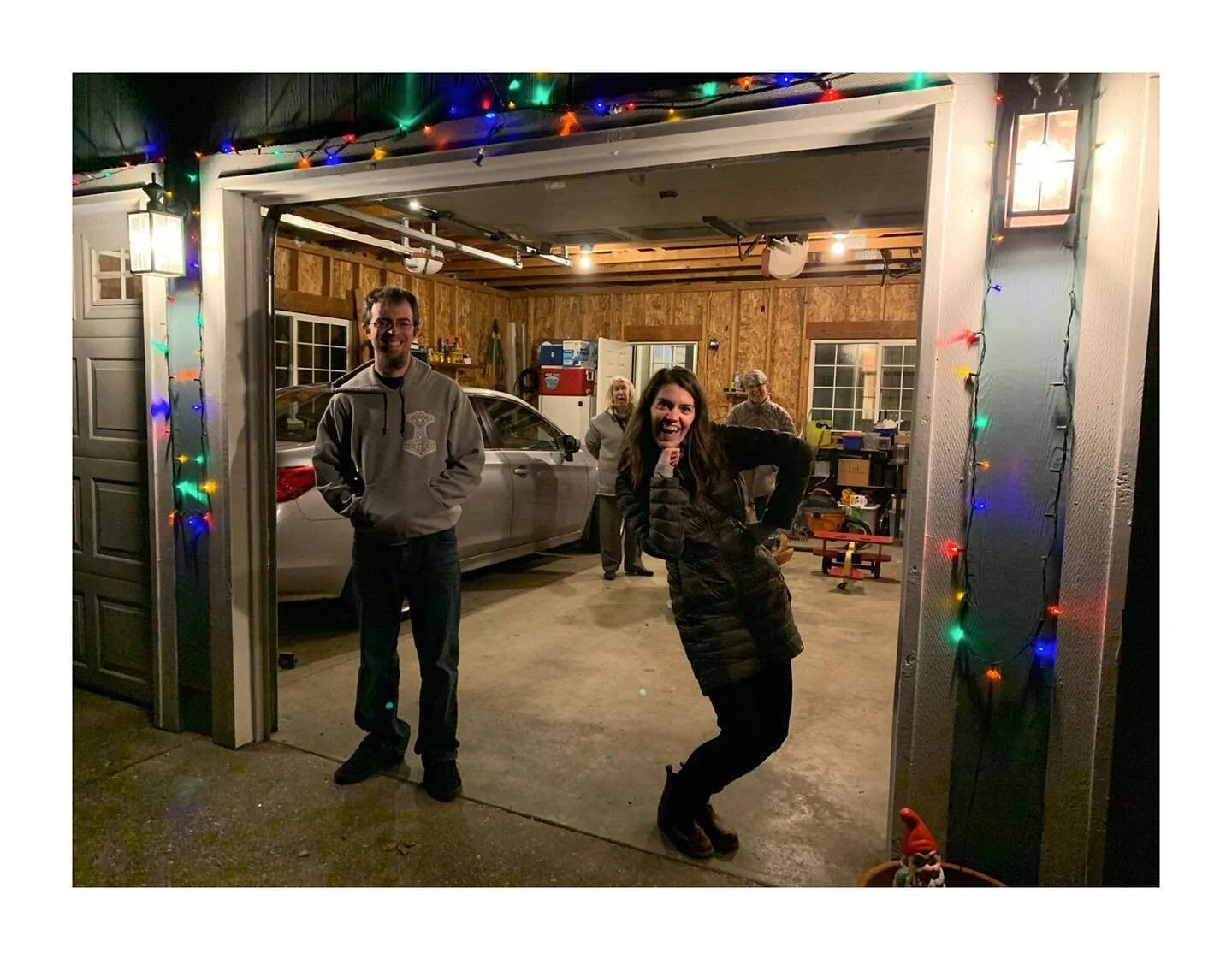 first time my brother and I have been in the same place for Christmas in a long while! 

a quick trip to the harbor to play santa with gifts and ended up being blessed by my family. 

thankful to even be in the same driveway this holiday season. 

an