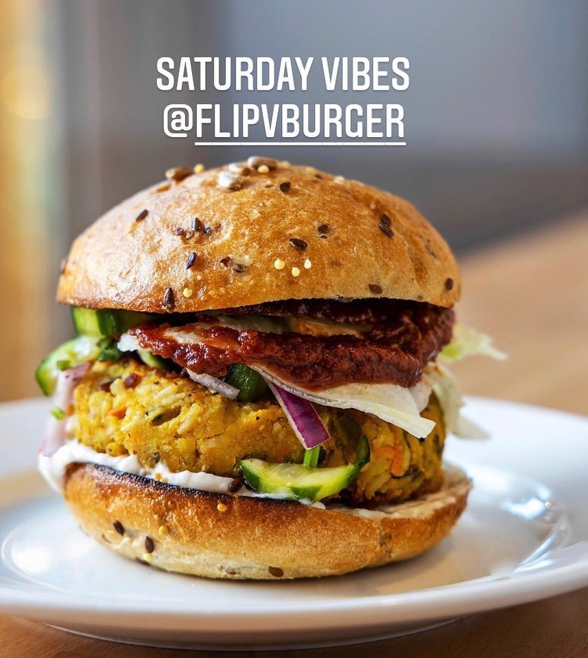 Get yer Burgers 🍔 
#veganburgers #veggieburgers #plantbased #mouthwatering #bestindublin #georgesstreetarcade