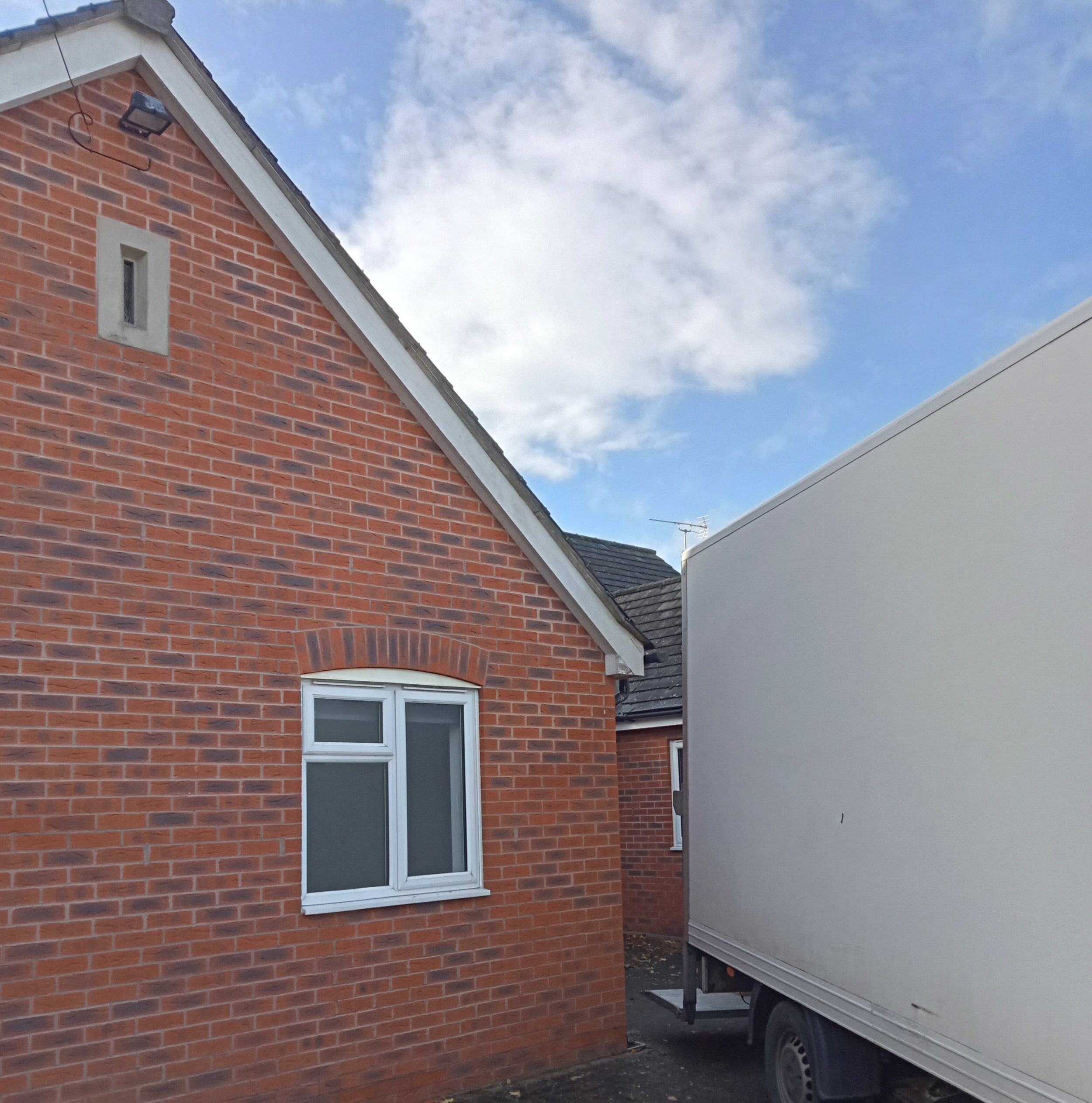 A2B-Hereford-www-Domestic-Removals-23.png