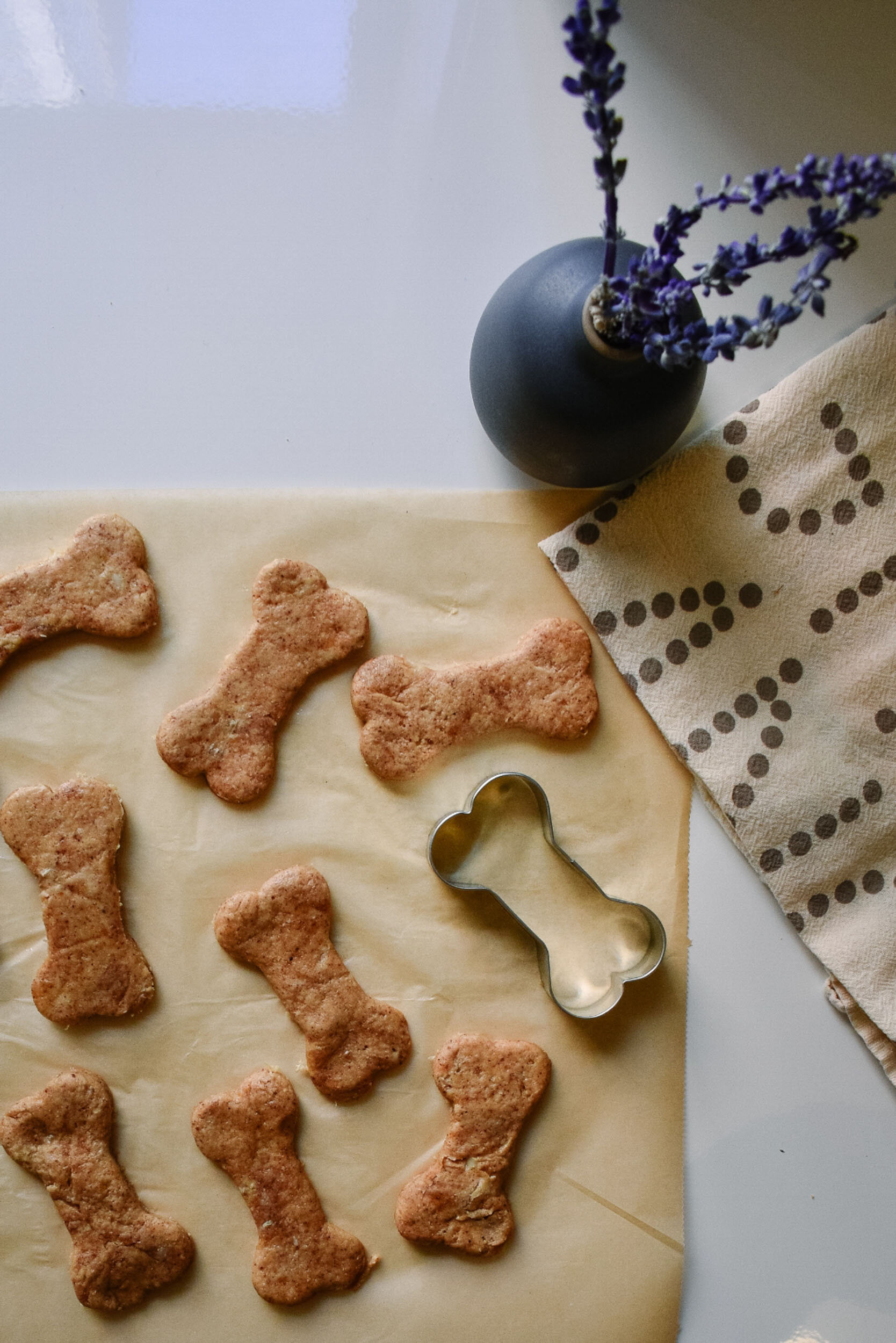 homemade-almond-butter-dog-treats (6).jpg