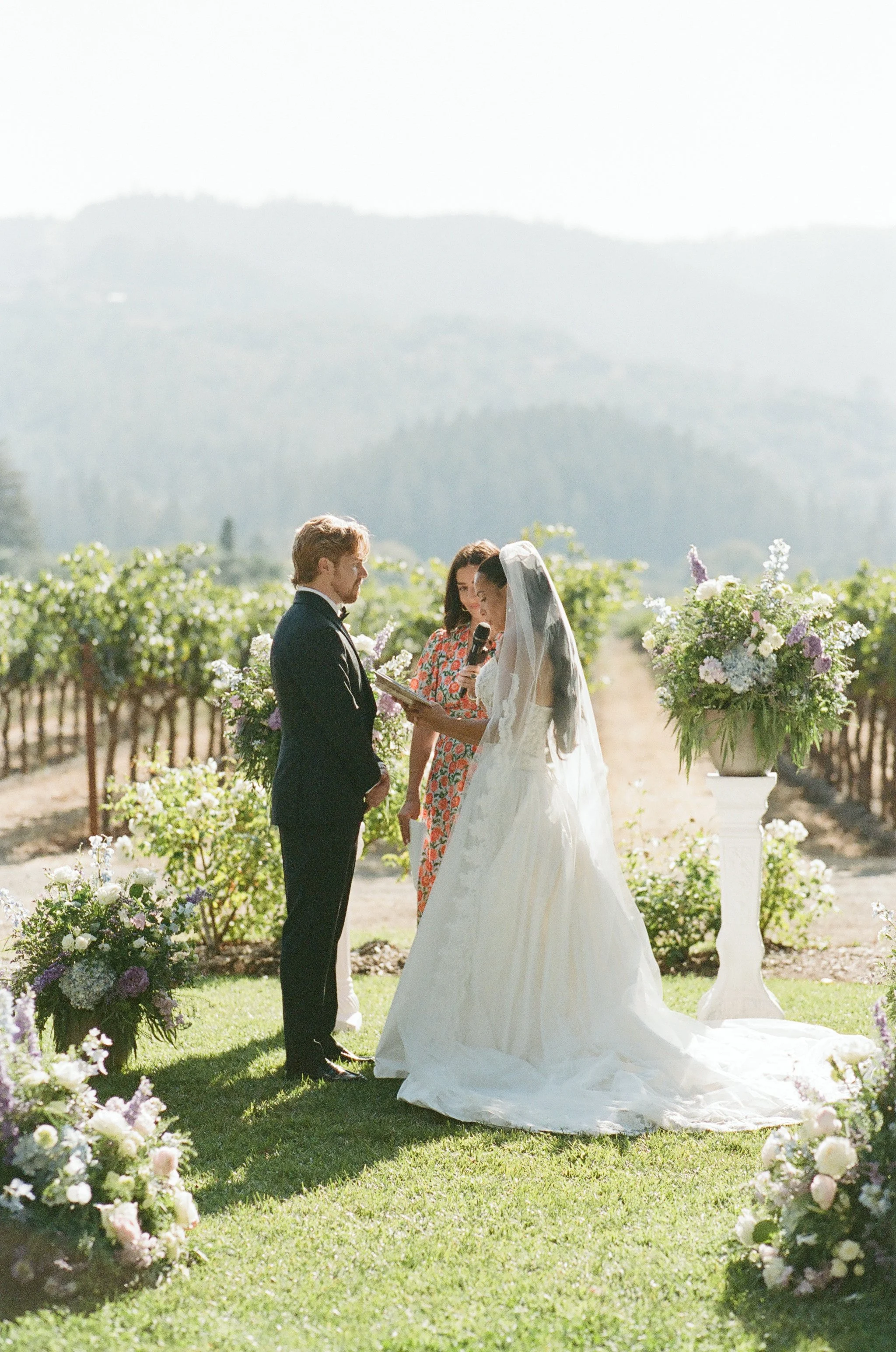825350_0026sarah-jay-wedding-photography-film.jpg