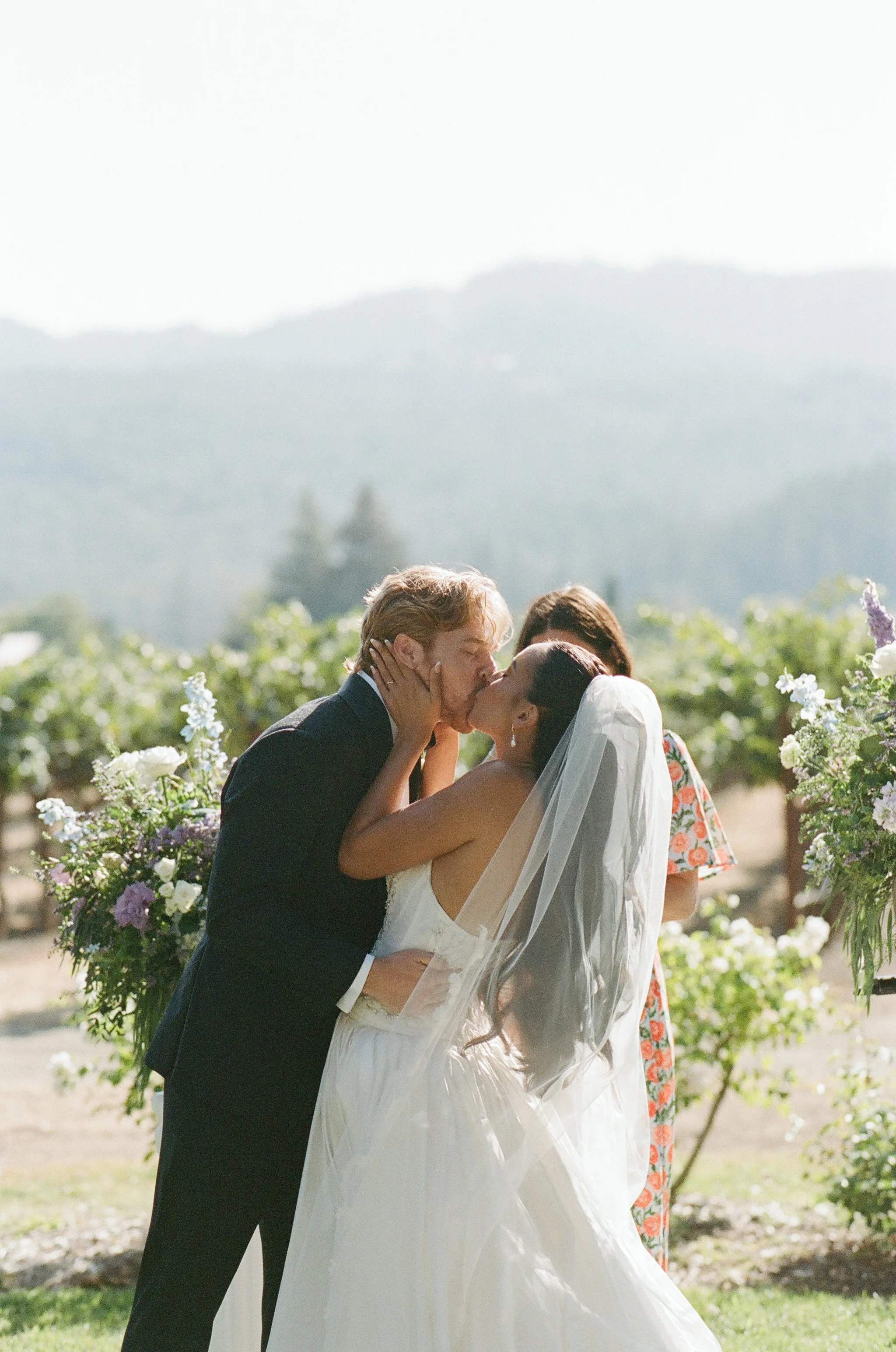 825350_0029sarah-jay-wedding-photography-film.jpg