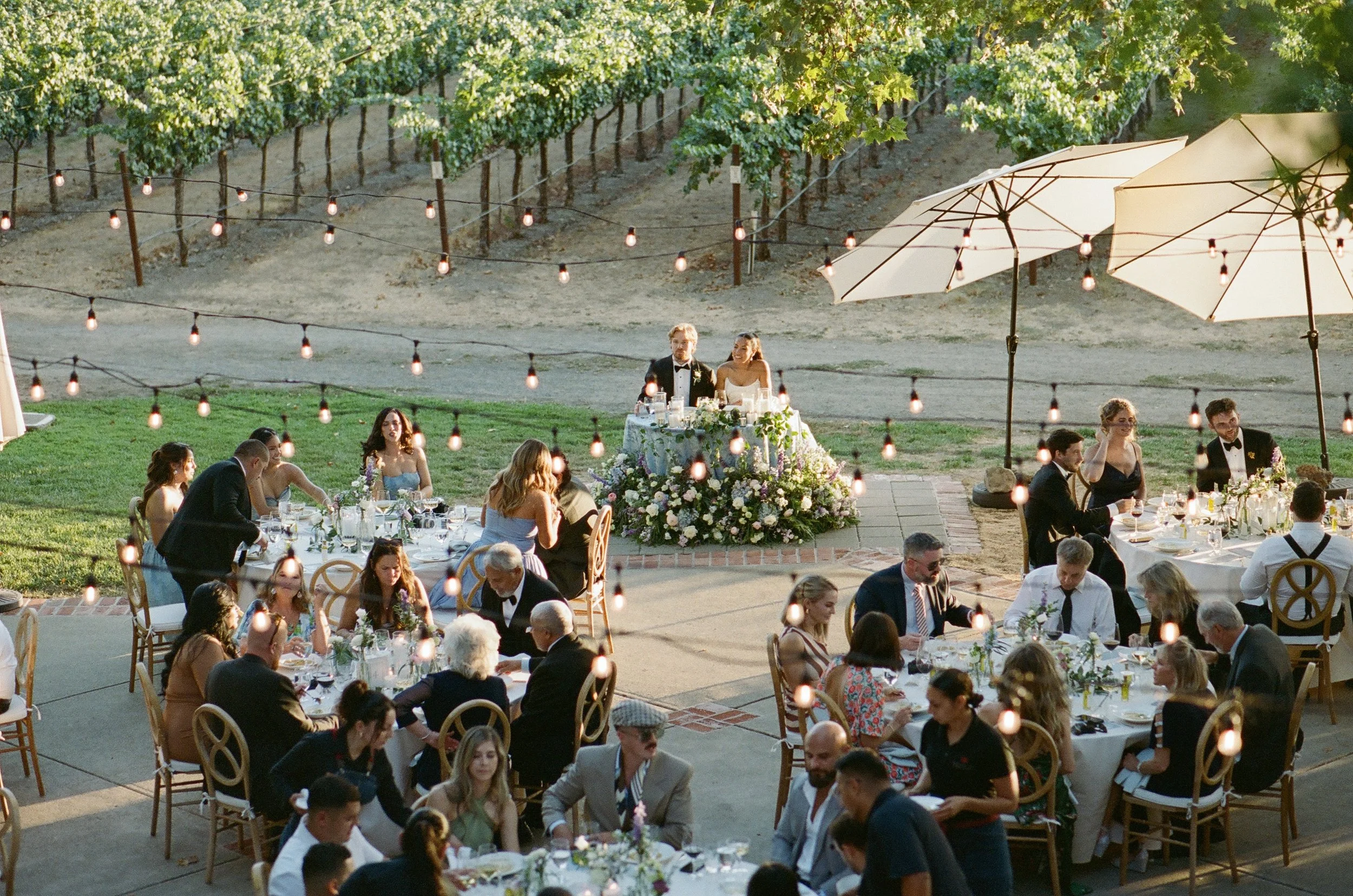 825369_0009sarah-jay-wedding-photography-film.jpg