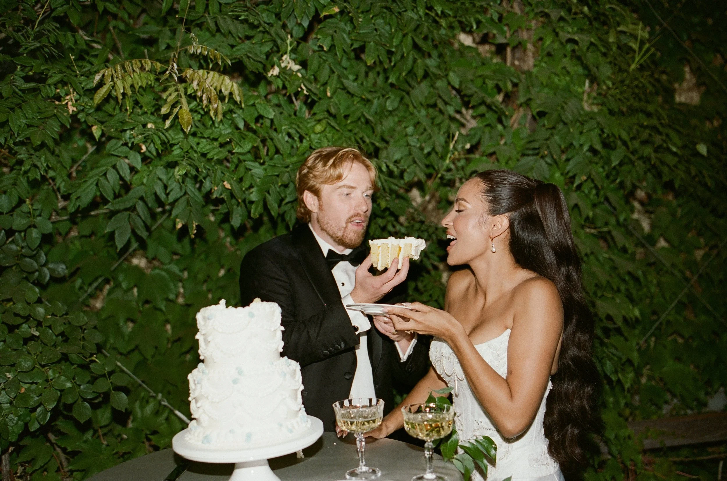 825369_0023sarah-jay-wedding-photography-film.jpg