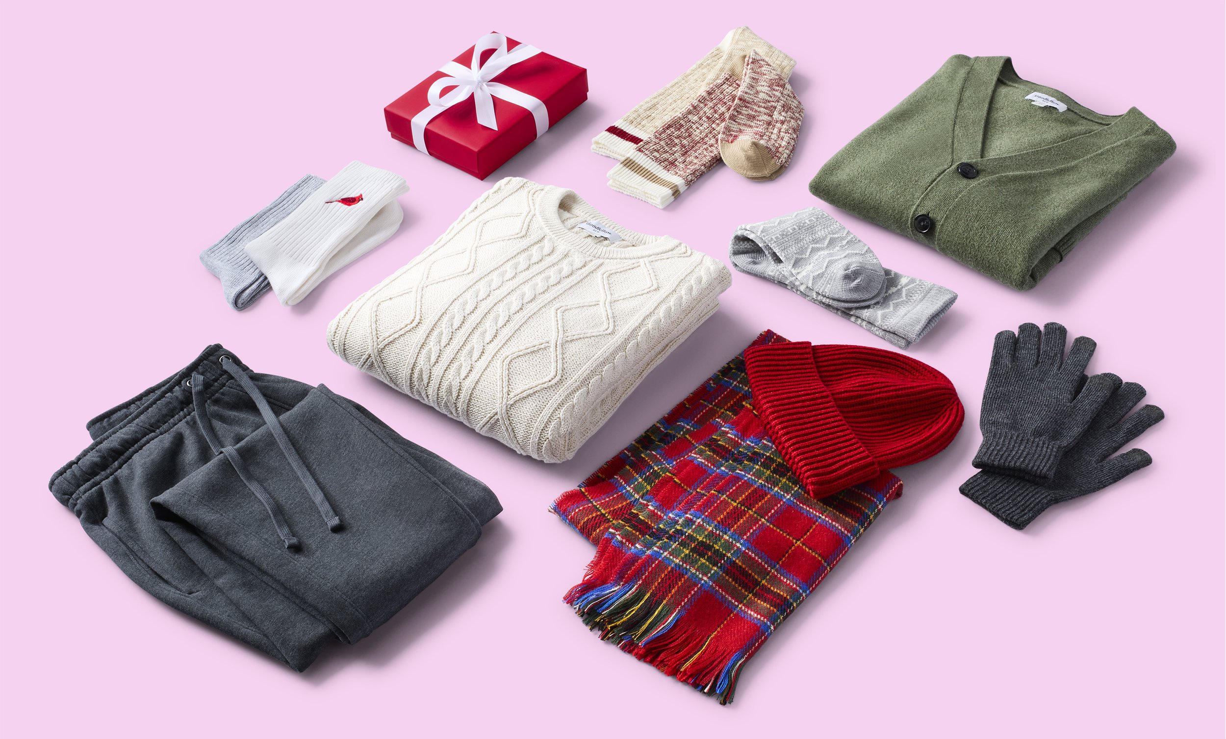 C-002426-01-051_NovWk1_A&A_Mens-Style-Gifts_Desktop-Recovered copy.jpg