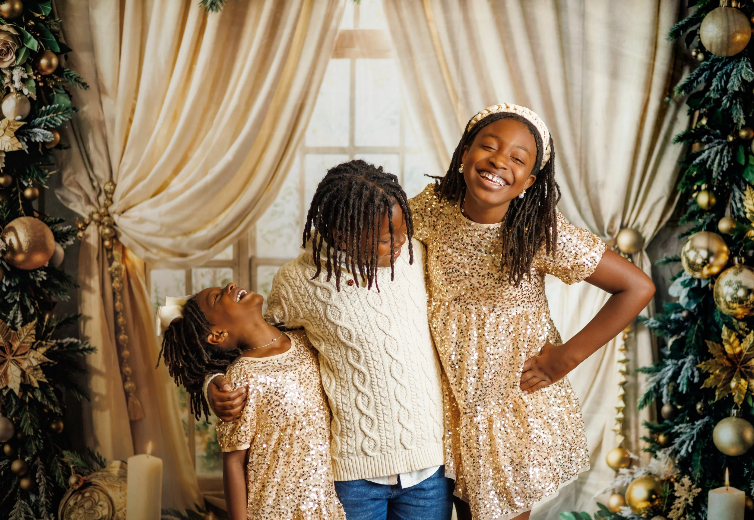 Studio Christmas mini sessions at Jackie Larkin Photography in Picayune, Mississippi. Serving all of South Mississippi and Southeast Louisiana.