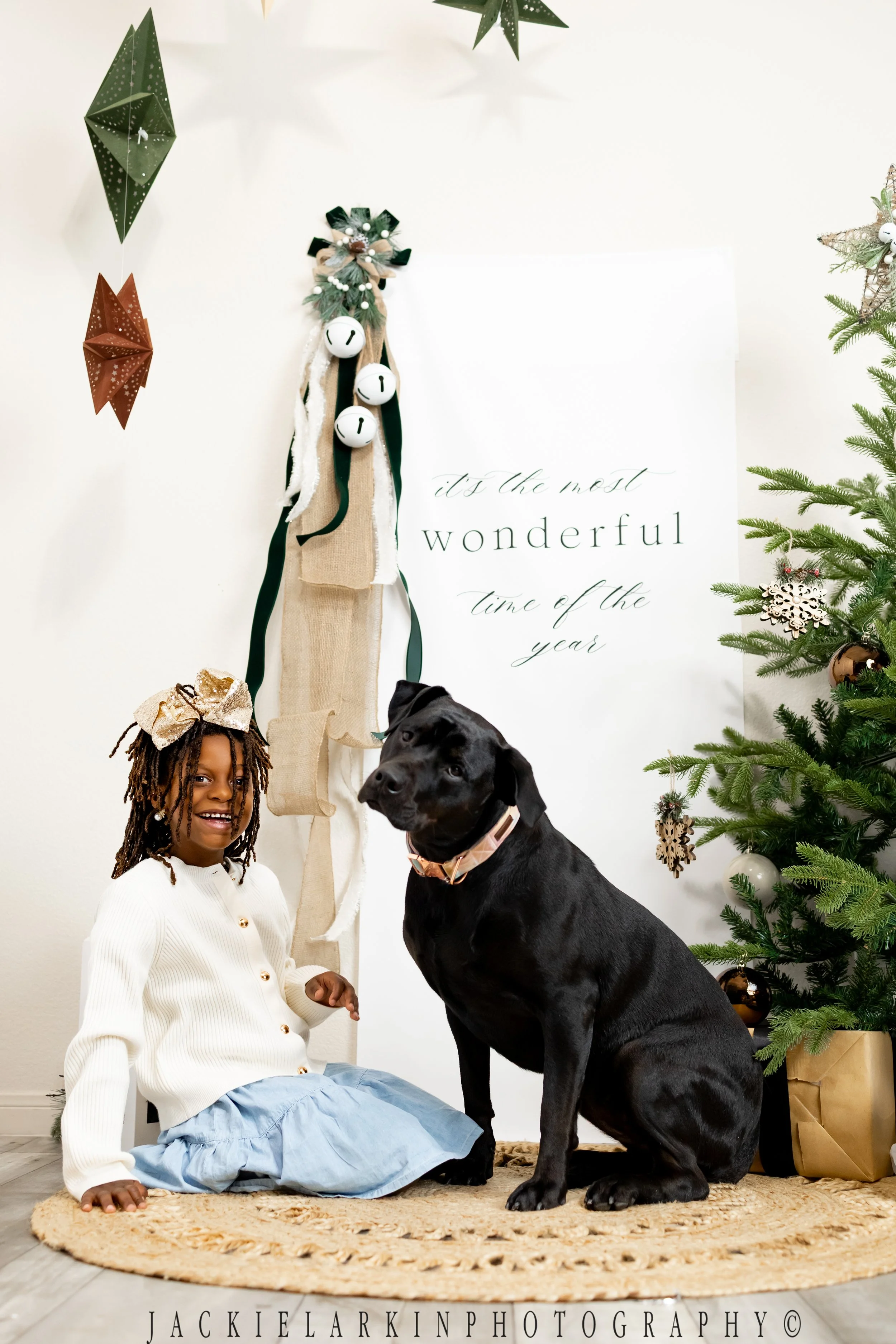 ‘25Christma20WM.jpg