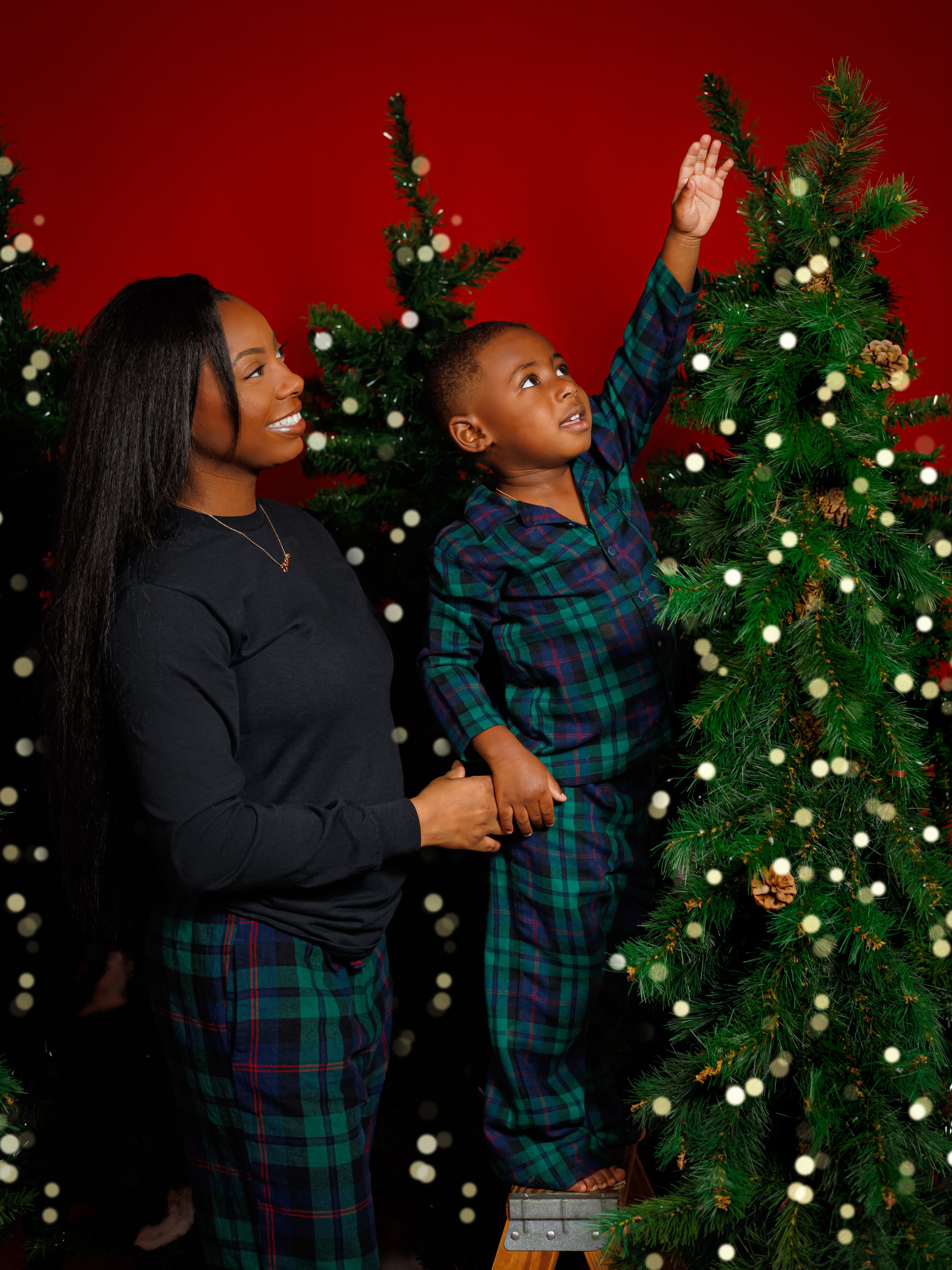 Studio Christmas mini sessions at Jackie Larkin Photography in Picayune, Mississippi. Serving all of South Mississippi and Southeast Louisiana.