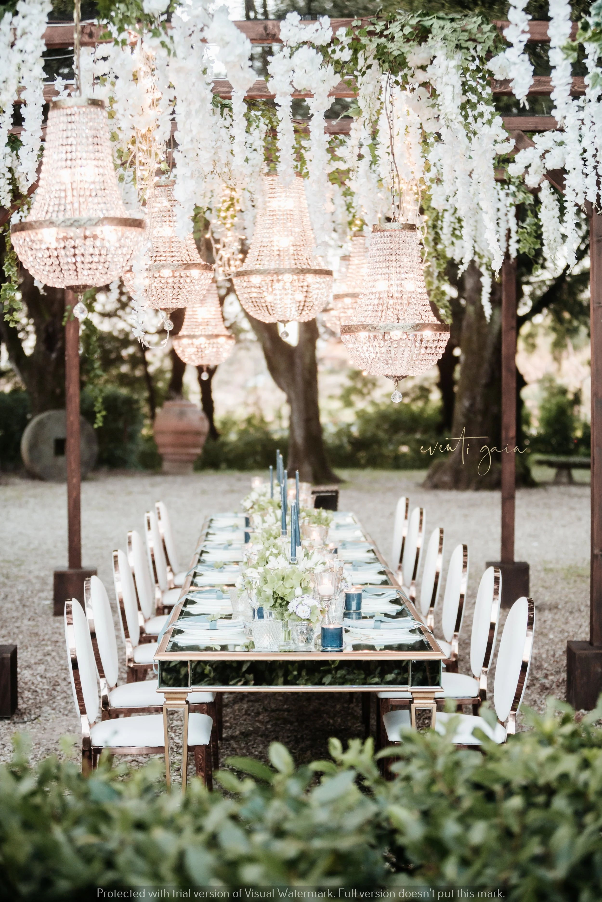 Elegant Tuscan Wedding inspired by Bridgerton