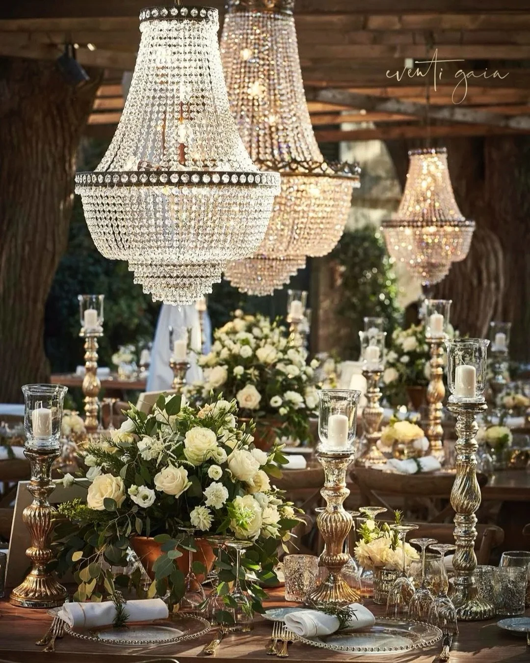 Golden light, timeless stone, and a table set like a dream. ✨
Where Tuscan landscapes meet candlelit elegance and every detail whispers romance.

A wedding that feels like a movie you never want to end.

#TuscanyWedding #ItalianWedding #DestinationWe