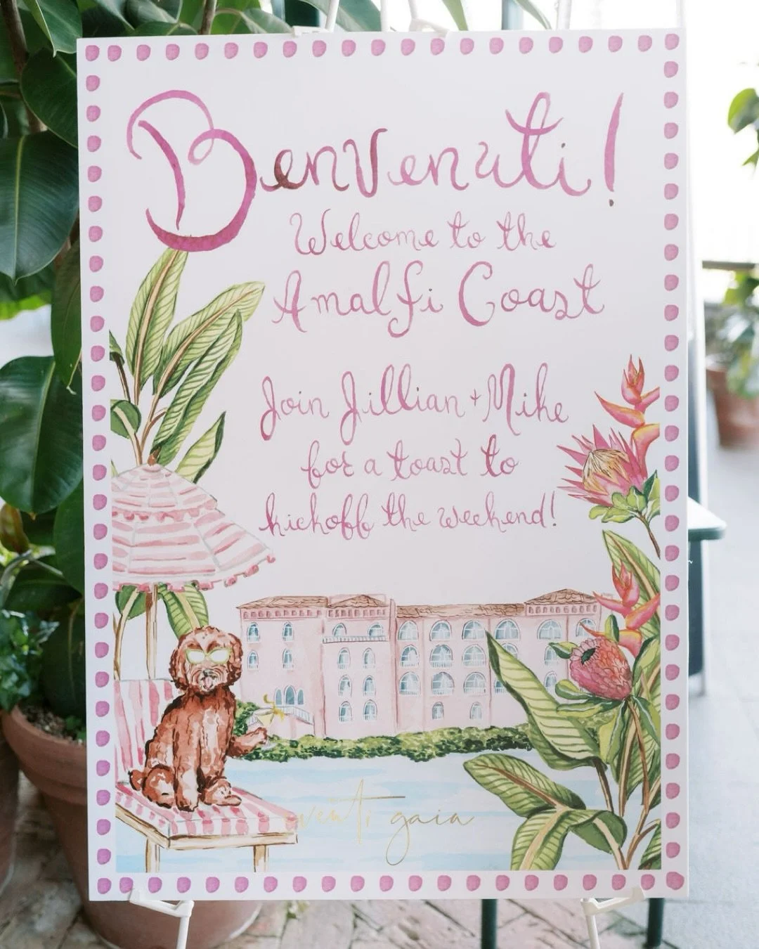 The perfect way to begin a wedding weekend on the Amalfi Coast&mdash;welcoming guests with vibrant florals, breathtaking views, and a sunset toast they&rsquo;ll never forget. 🇮🇹🥂🌸

#eventigaia #destinationweddingitaly #palazzoavino #amalficoastwe