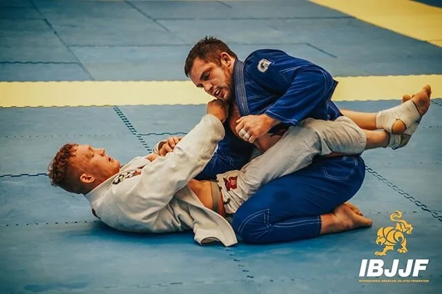 Fighting my old enemy and my new friend @staswars!