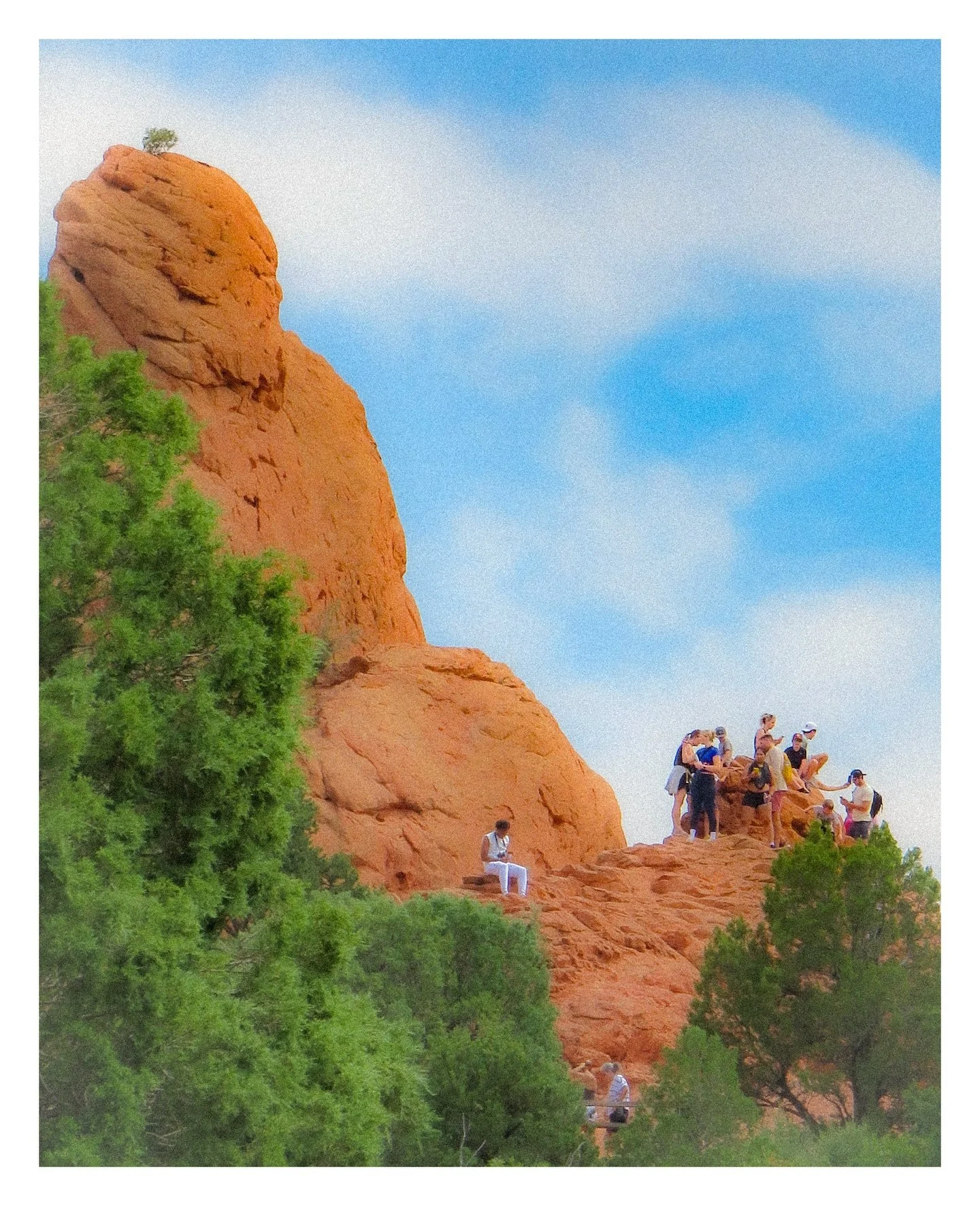 COLORADO SPRINGS, CO | 7/25/2025 | Garden of the Gods, Rita the troll, and goodwill.
#canon #canonsx710hs #pointandshoot #lightroom #colorado #coloradosprings #gardenofthegods #thomasdambo #troll