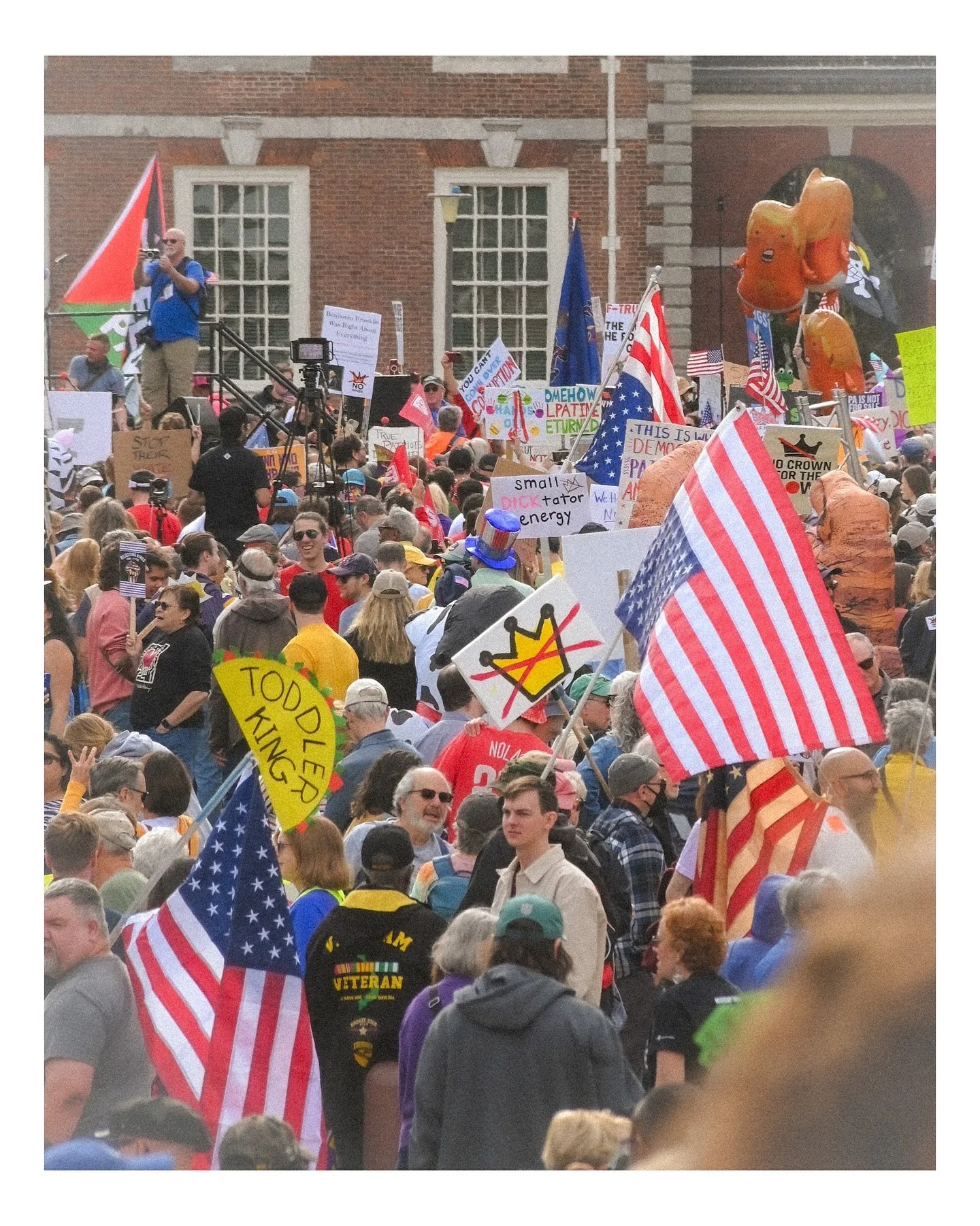 PHILADELPHIA, PA | 10/18/2025 | No Kings protestors gathered at City Hall before marching to Independence Hall (where the Declaration was both signed, then later stolen in the movie). Very orderly affair, but it’s hilarious to think of the foun