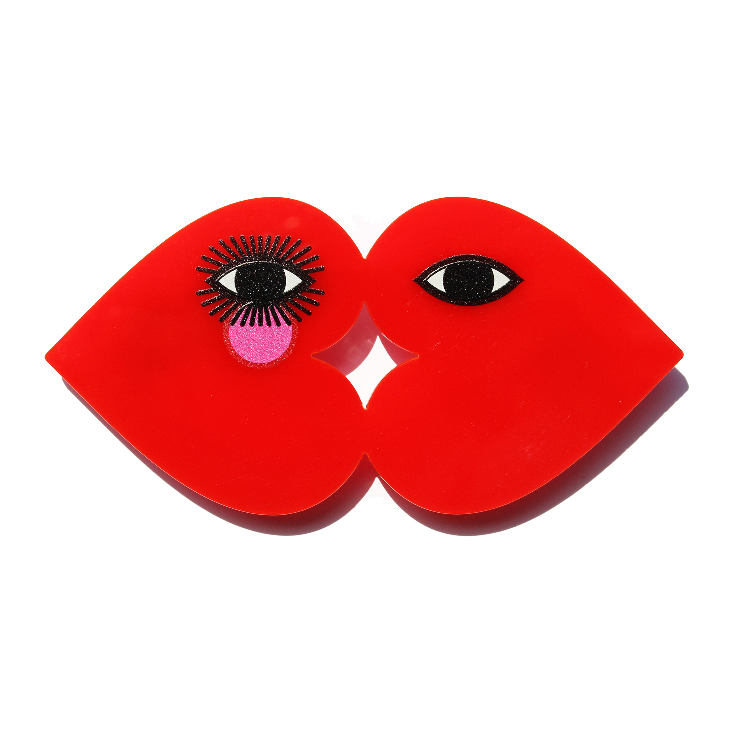 El%2BBeso%2B%2528The%2BKiss%2BBrooch%2529%2Bby%2BIris%2BDe%2BLa%2BTorre%2B-%2BFront.png