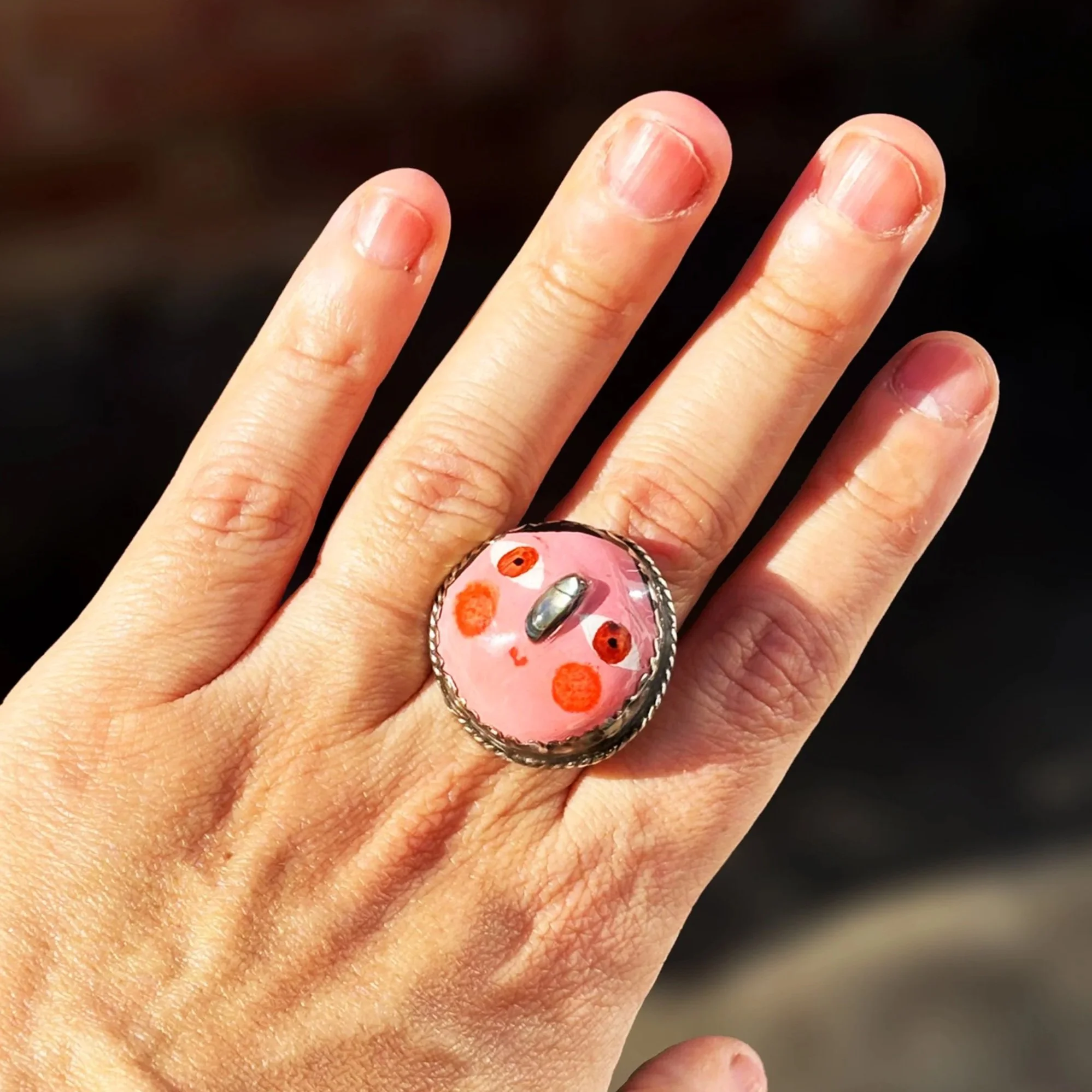 Medium+Doll+ring+in+Hand+by+Iris+De+La+Torre+2025.jpg