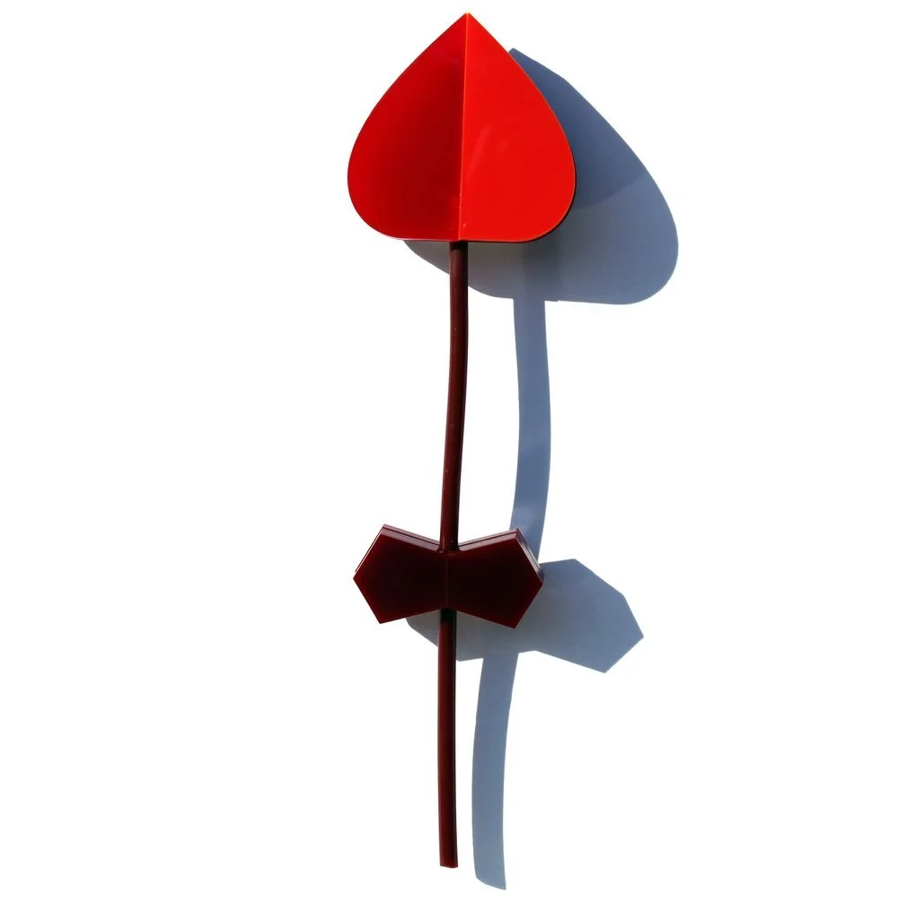 RoseBud_Brooch_Front_IrisDeLaTorre.jpg
